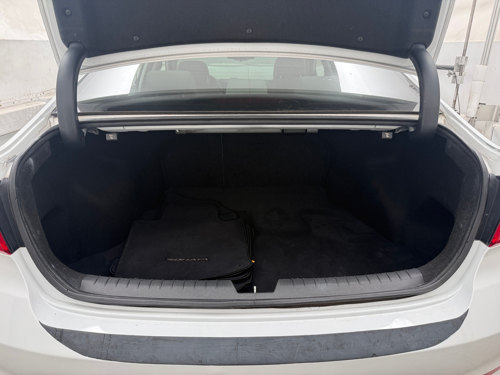 Thumbnail: 2015 Hyundai Sonata - 7