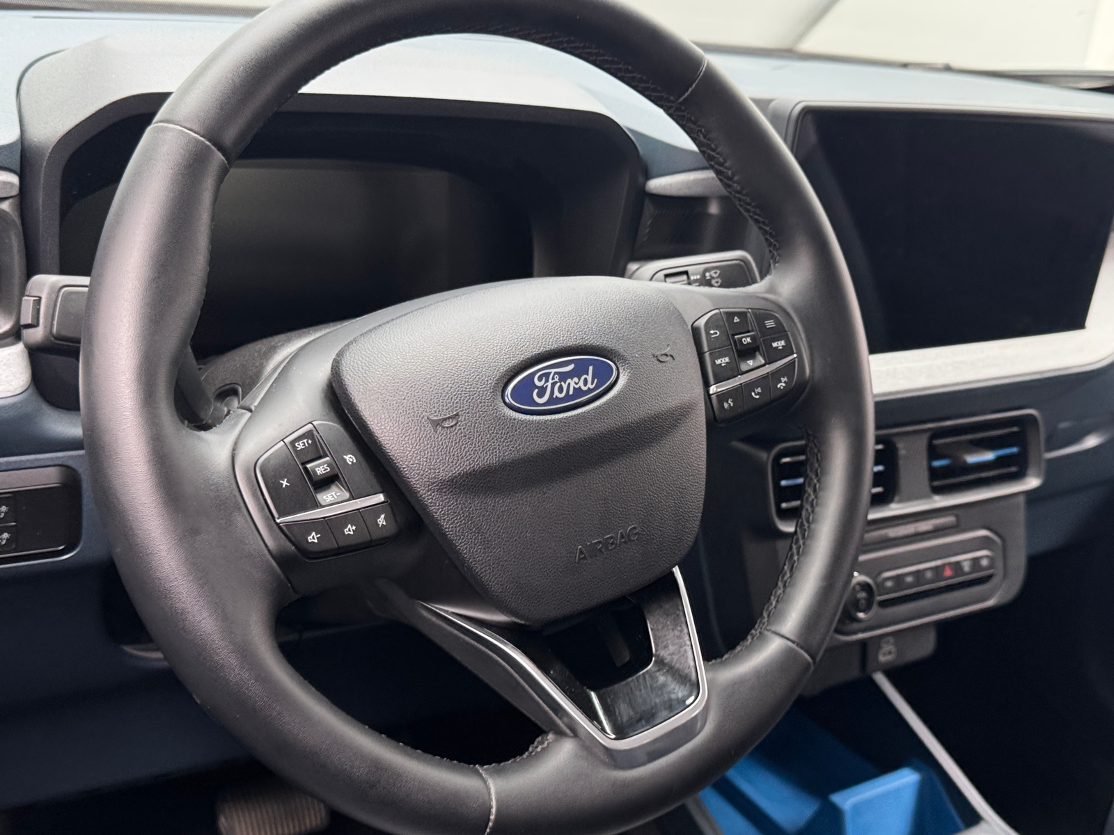 Thumbnail: 2025 Ford Maverick - 5