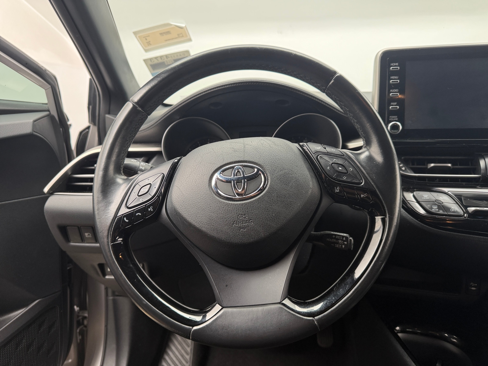 Thumbnail: 2019 Toyota C-HR - 5