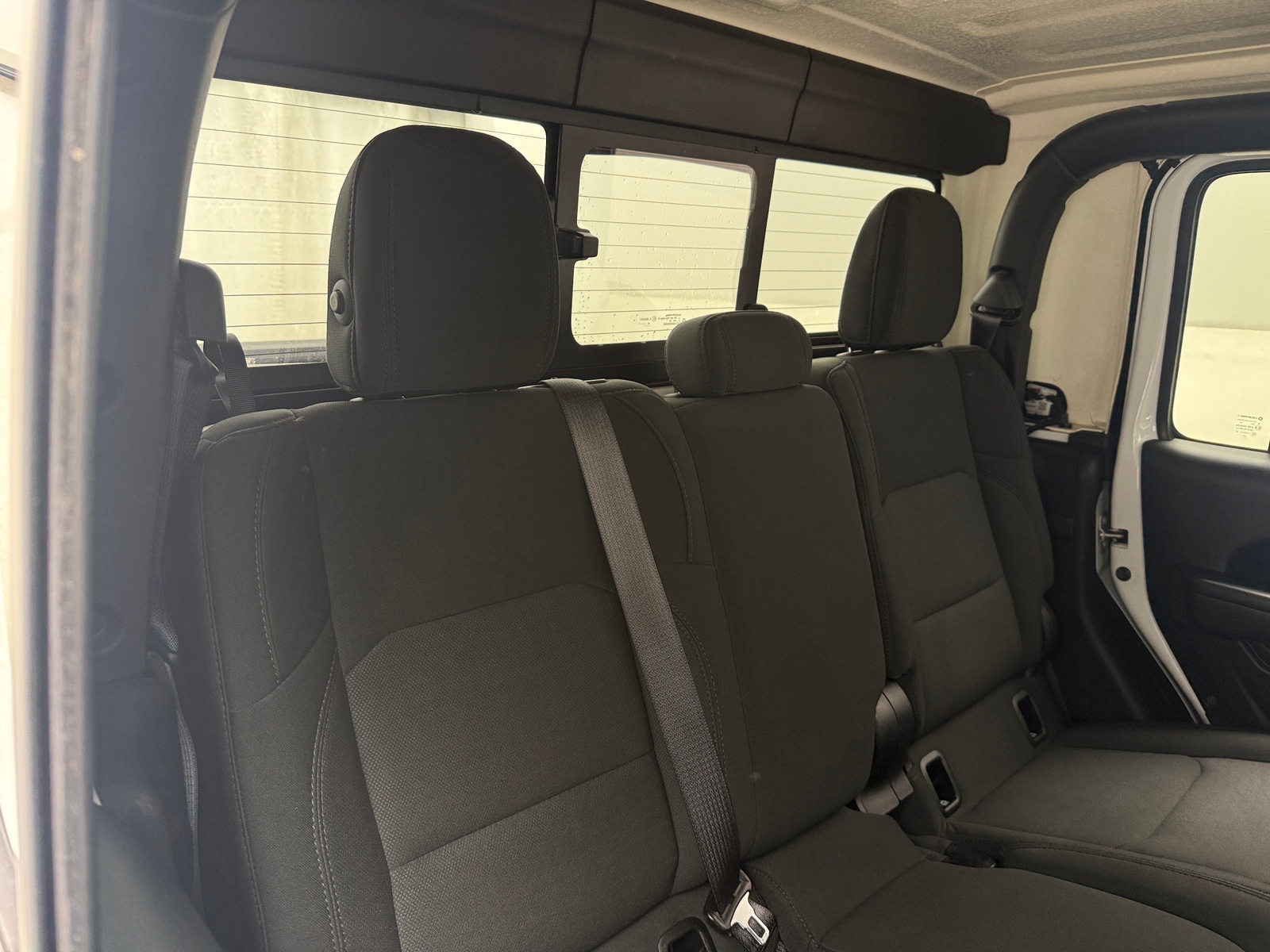 Thumbnail: 2021 Jeep Gladiator - 6