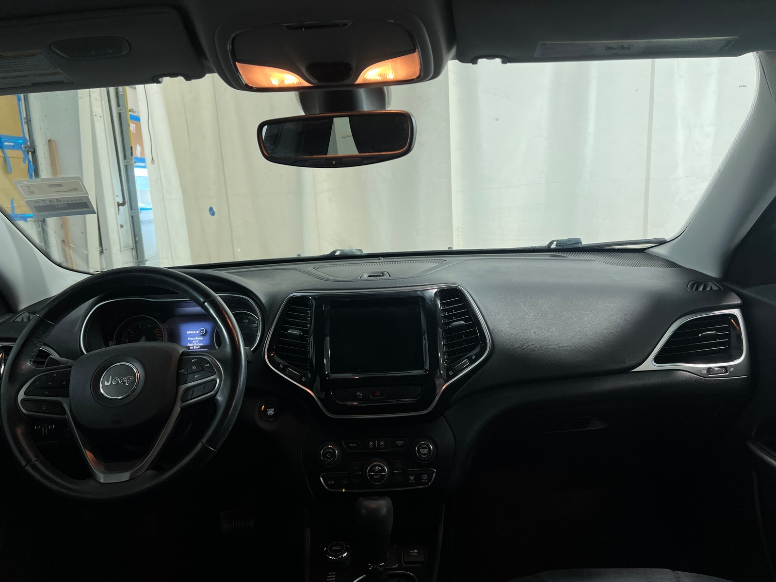 Thumbnail: 2019 Jeep Cherokee - 2