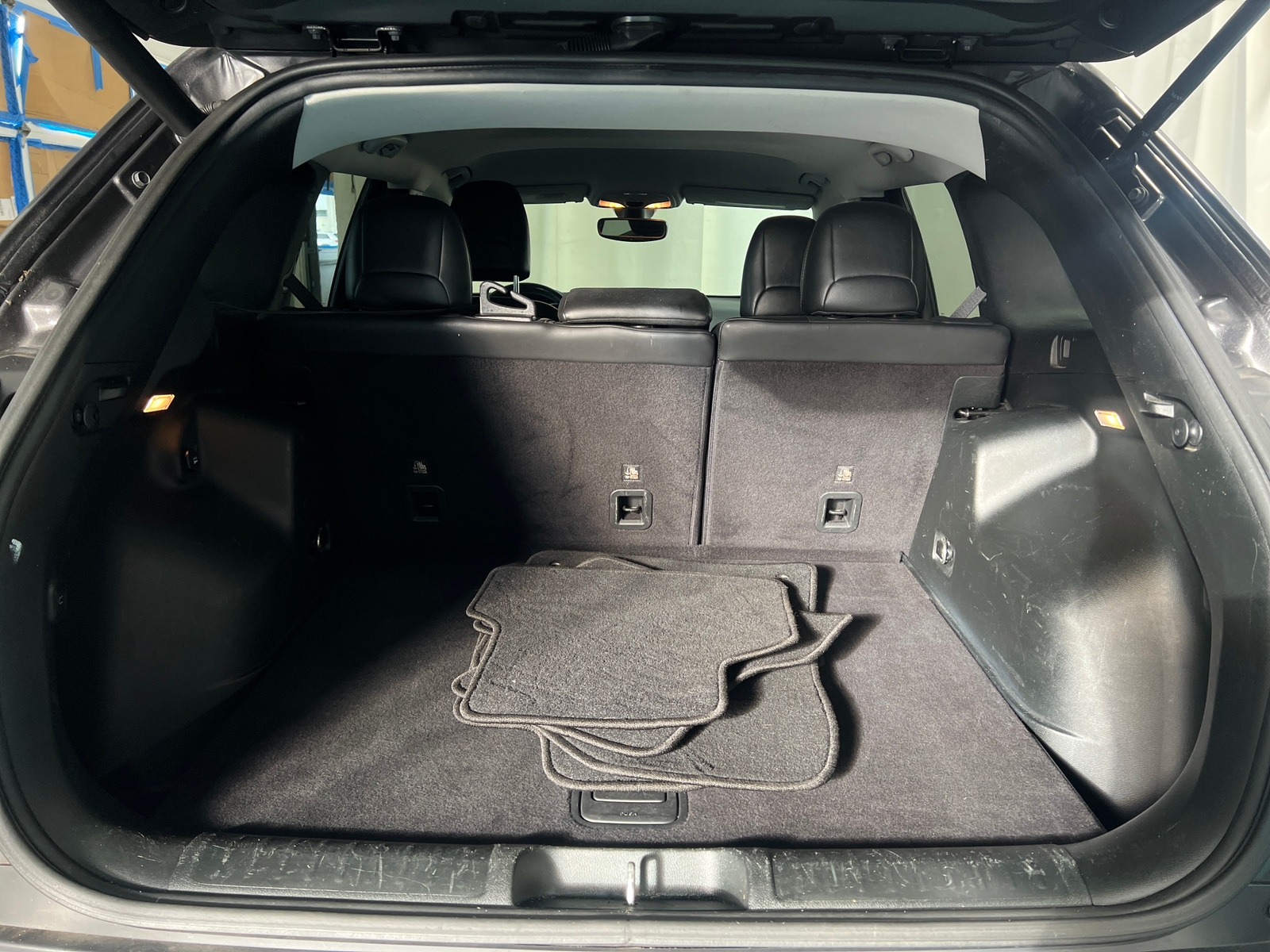 Thumbnail: 2019 Jeep Cherokee - 6