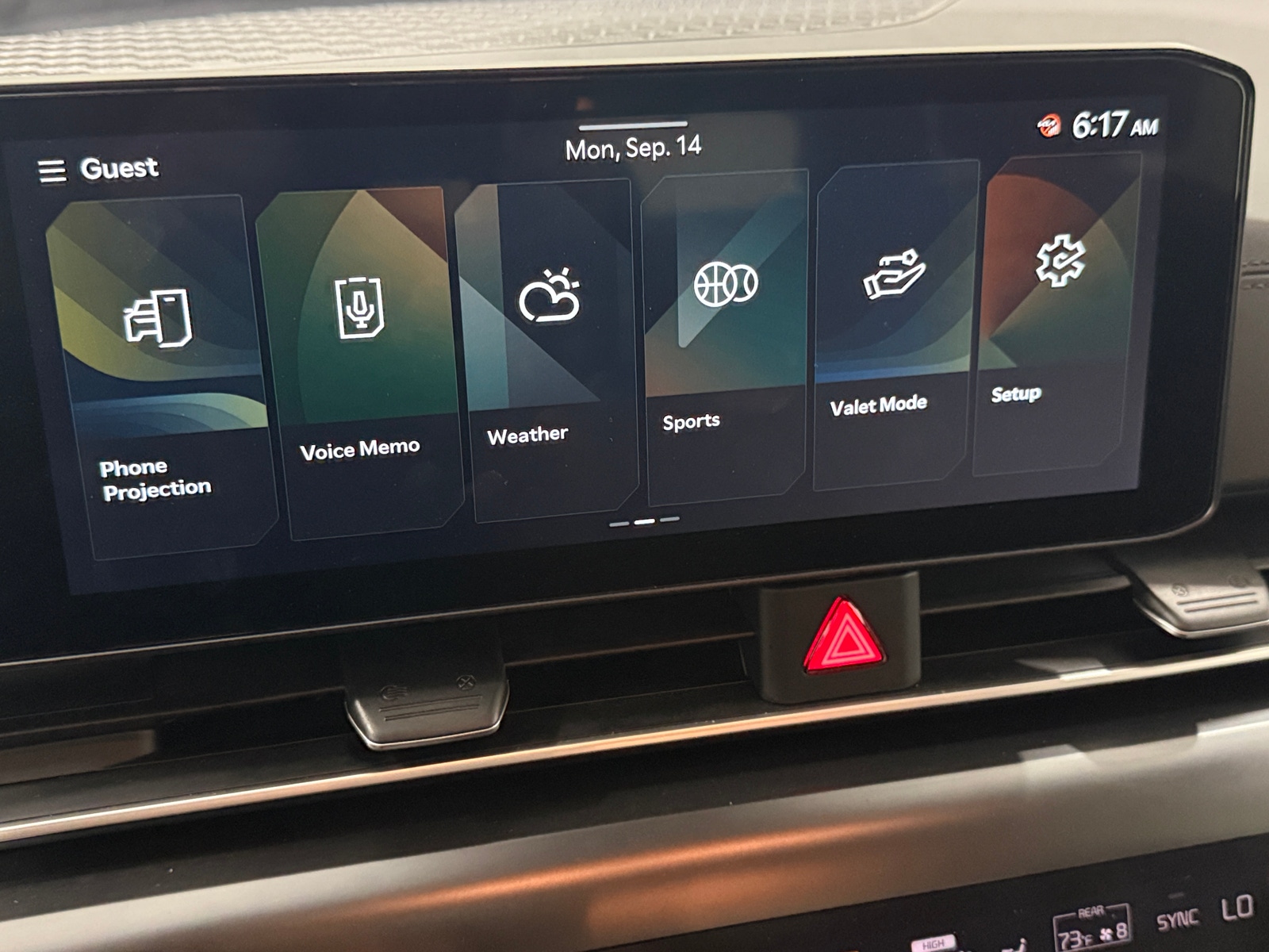 Thumbnail: 2026 Kia Carnival - 3