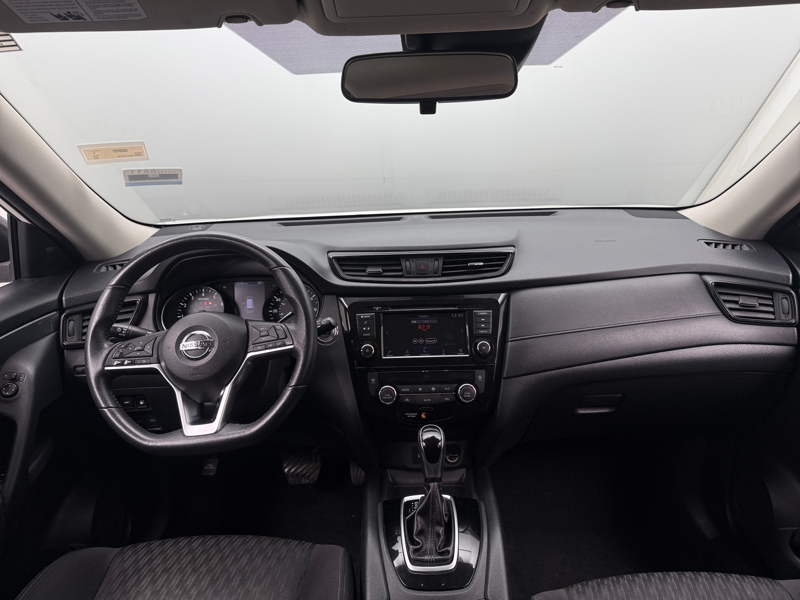 Thumbnail: 2020 Nissan Rogue - 3