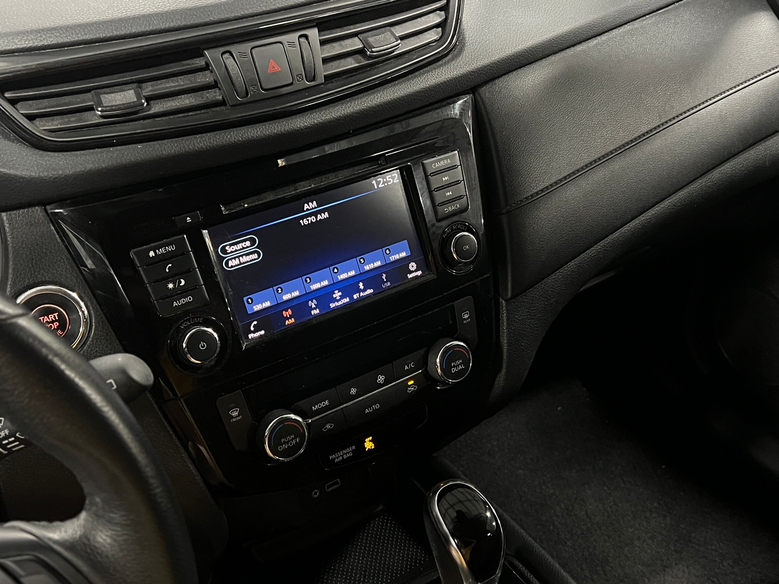 Thumbnail: 2019 Nissan Rogue - 4