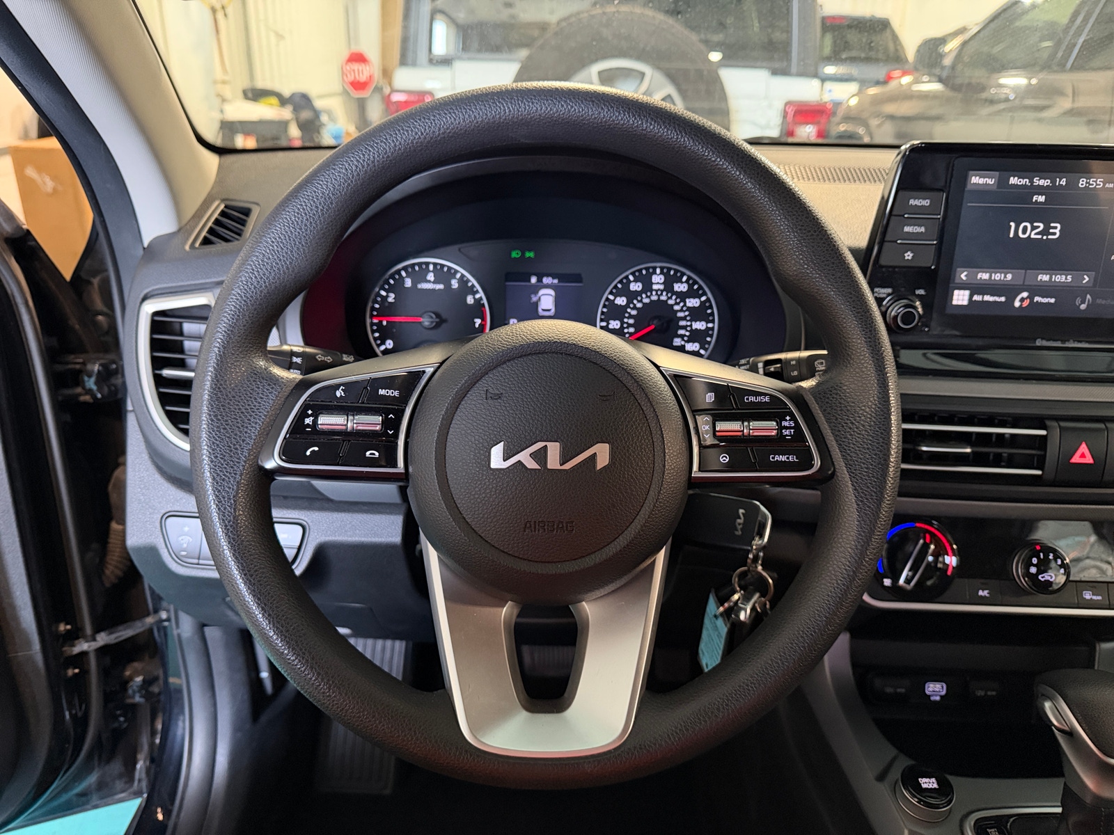 Thumbnail: 2022 Kia Seltos - 5