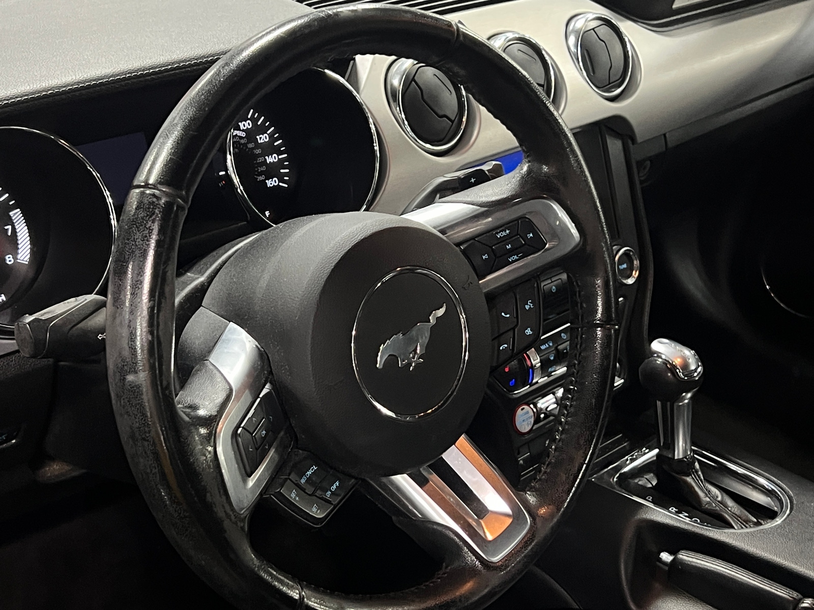 Thumbnail: 2017 Ford Mustang - 3