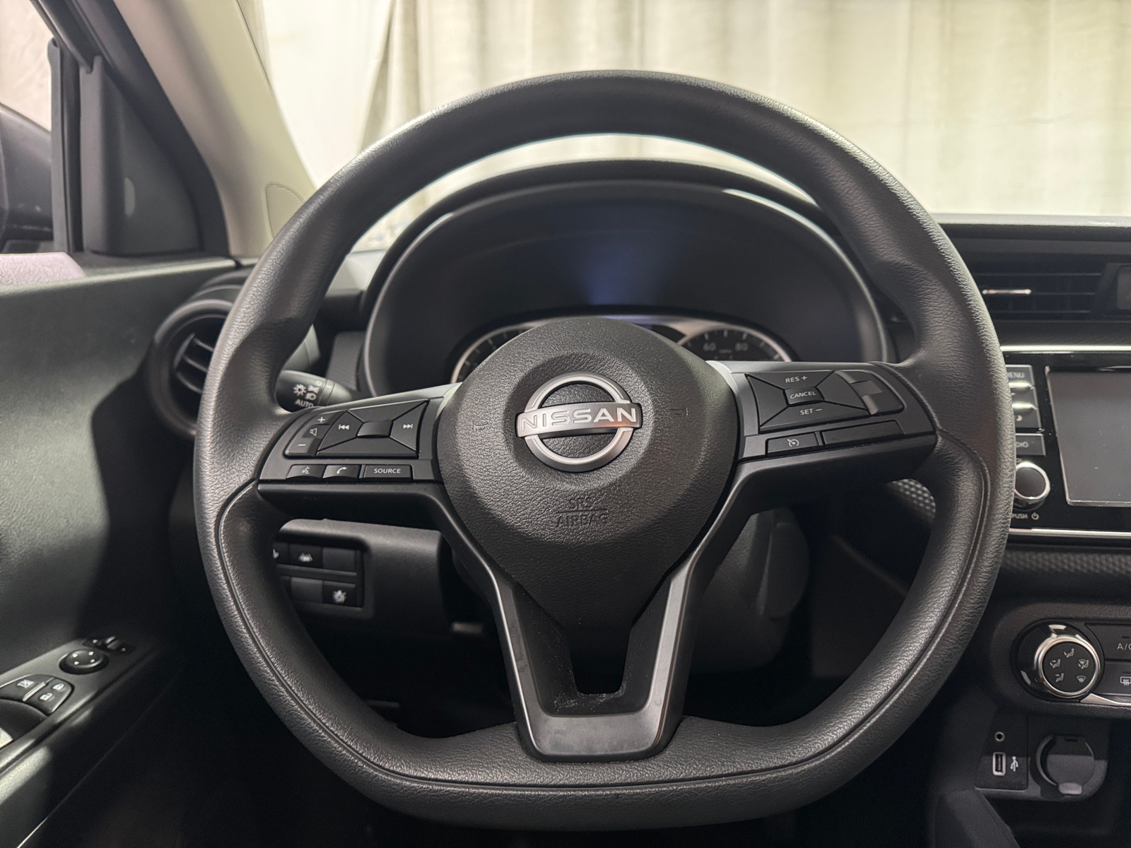 Thumbnail: 2024 Nissan Kicks - 5