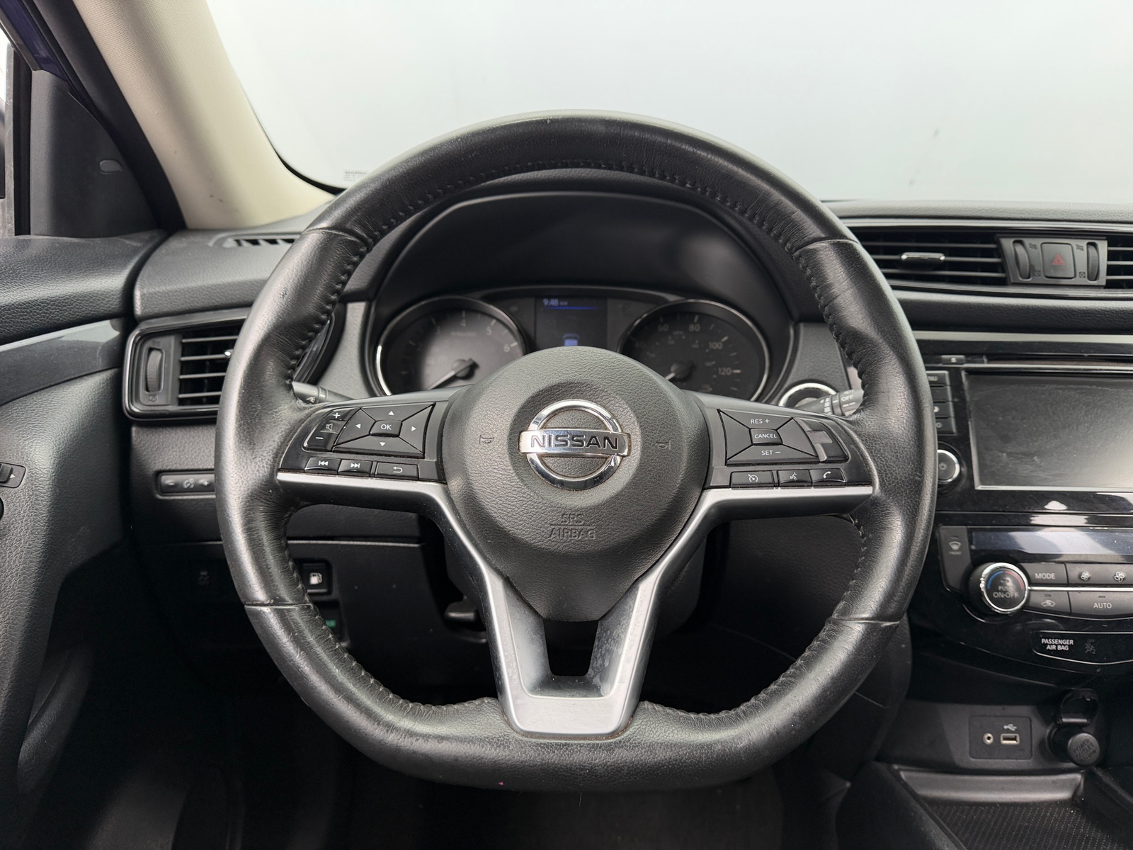 Thumbnail: 2018 Nissan Rogue - 5