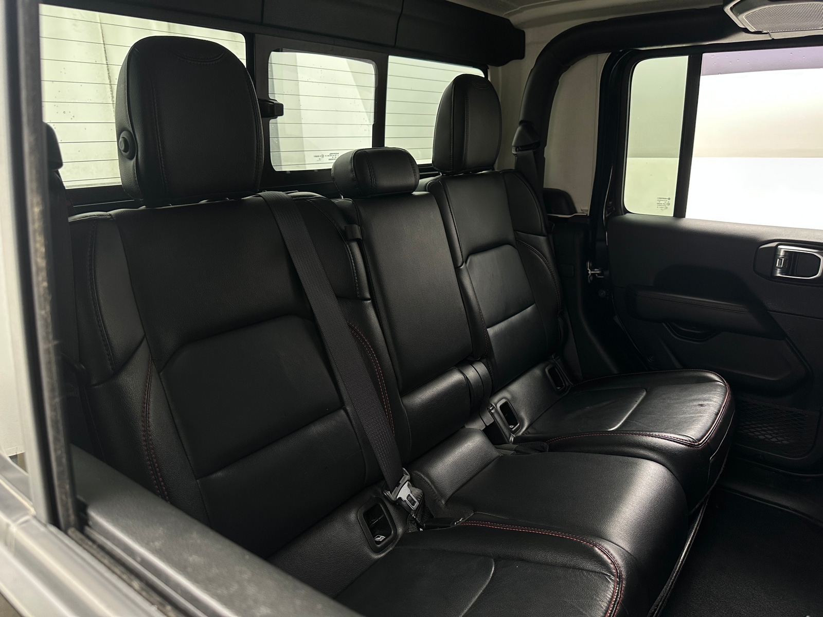 Thumbnail: 2021 Jeep Gladiator - 5