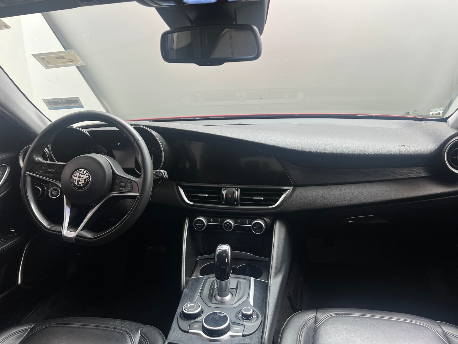 Thumbnail: 2019 Alfa Romeo Giulia - 2