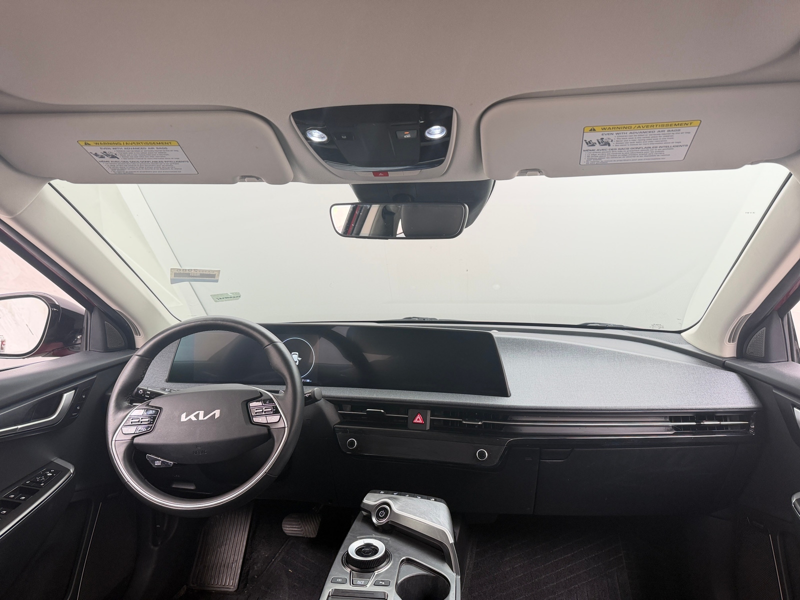 Thumbnail: 2022 Kia EV6 - 2