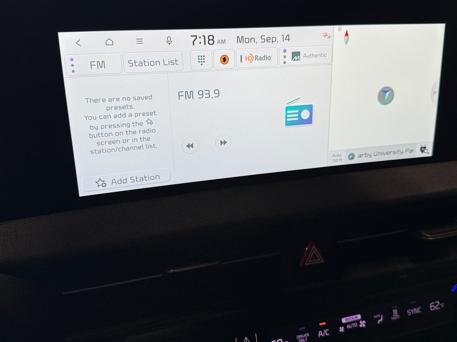 Thumbnail: 2022 Kia EV6 - 3