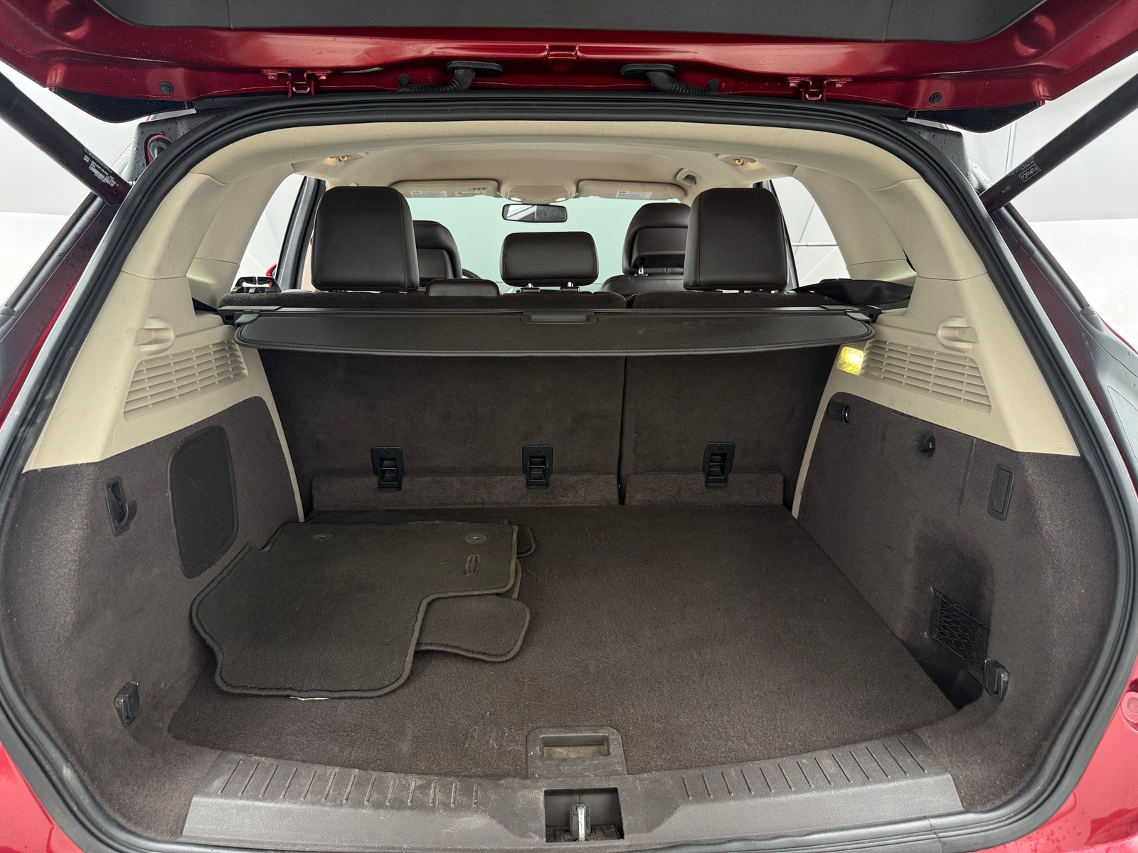 Thumbnail: 2017 Lincoln MKC - 6