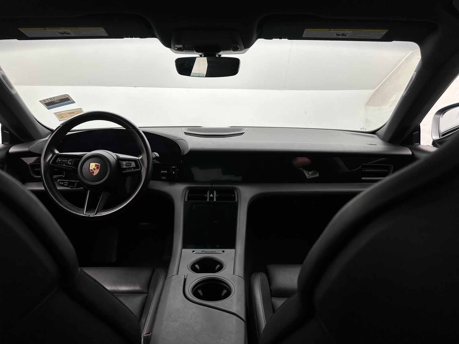 Thumbnail: 2021 Porsche Taycan - 3