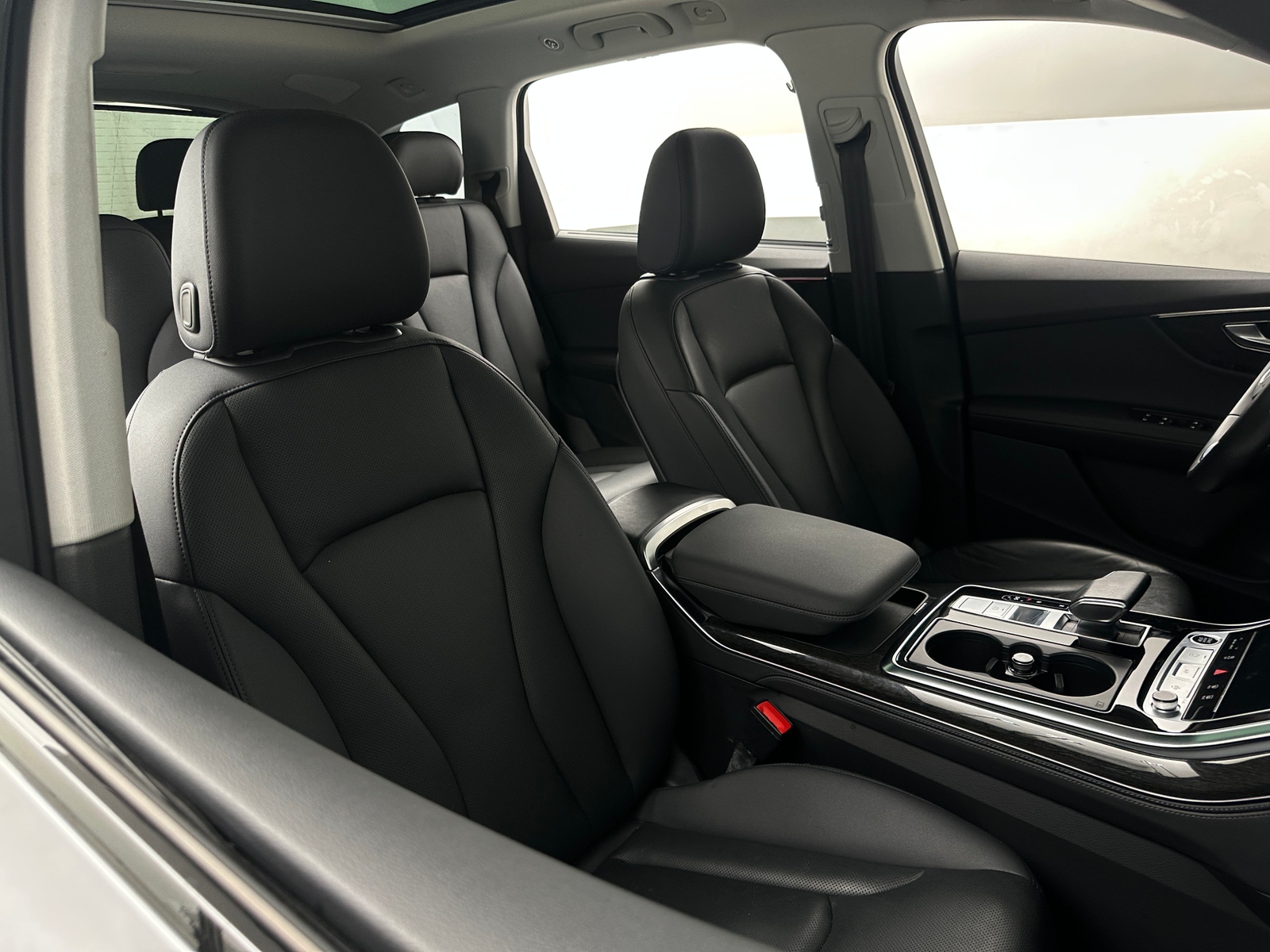 Thumbnail: 2023 Audi Q7 - 2