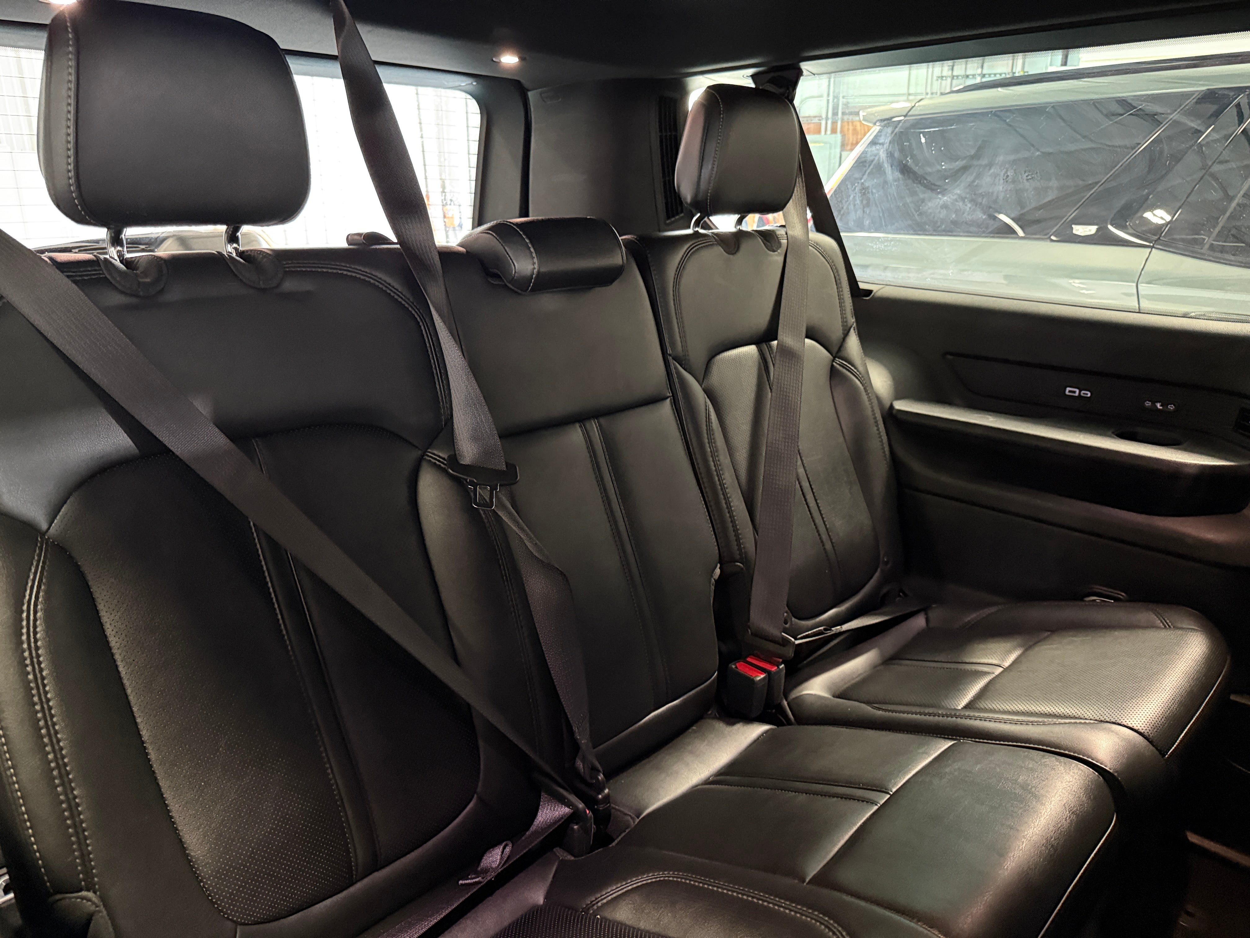 2023 Jeep Wagoneer L