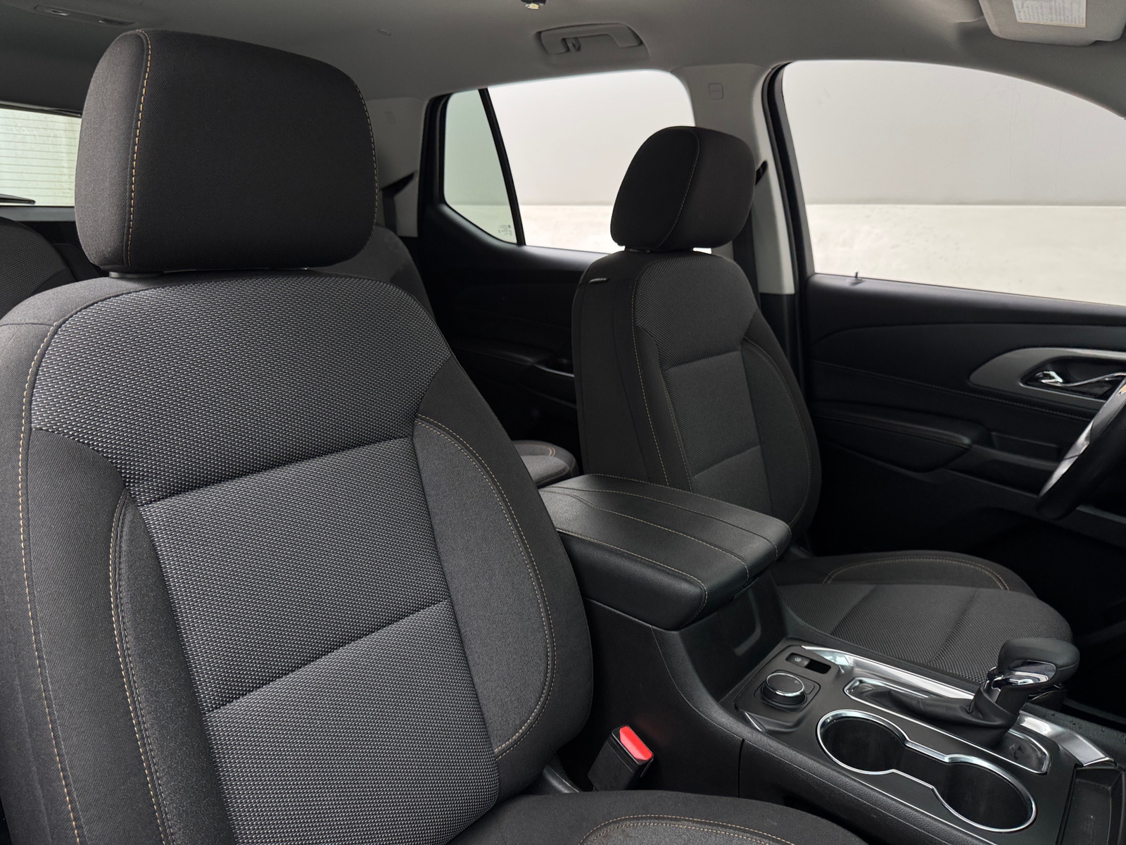 Thumbnail: 2021 Chevrolet Traverse - 2