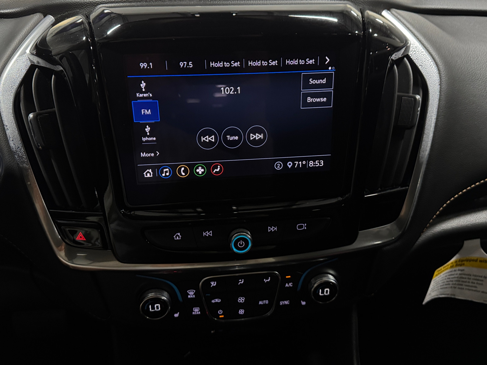 Thumbnail: 2021 Chevrolet Traverse - 4