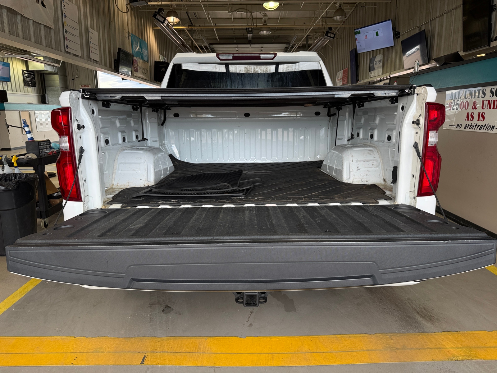 Thumbnail: 2021 Chevrolet Silverado 1500 - 7