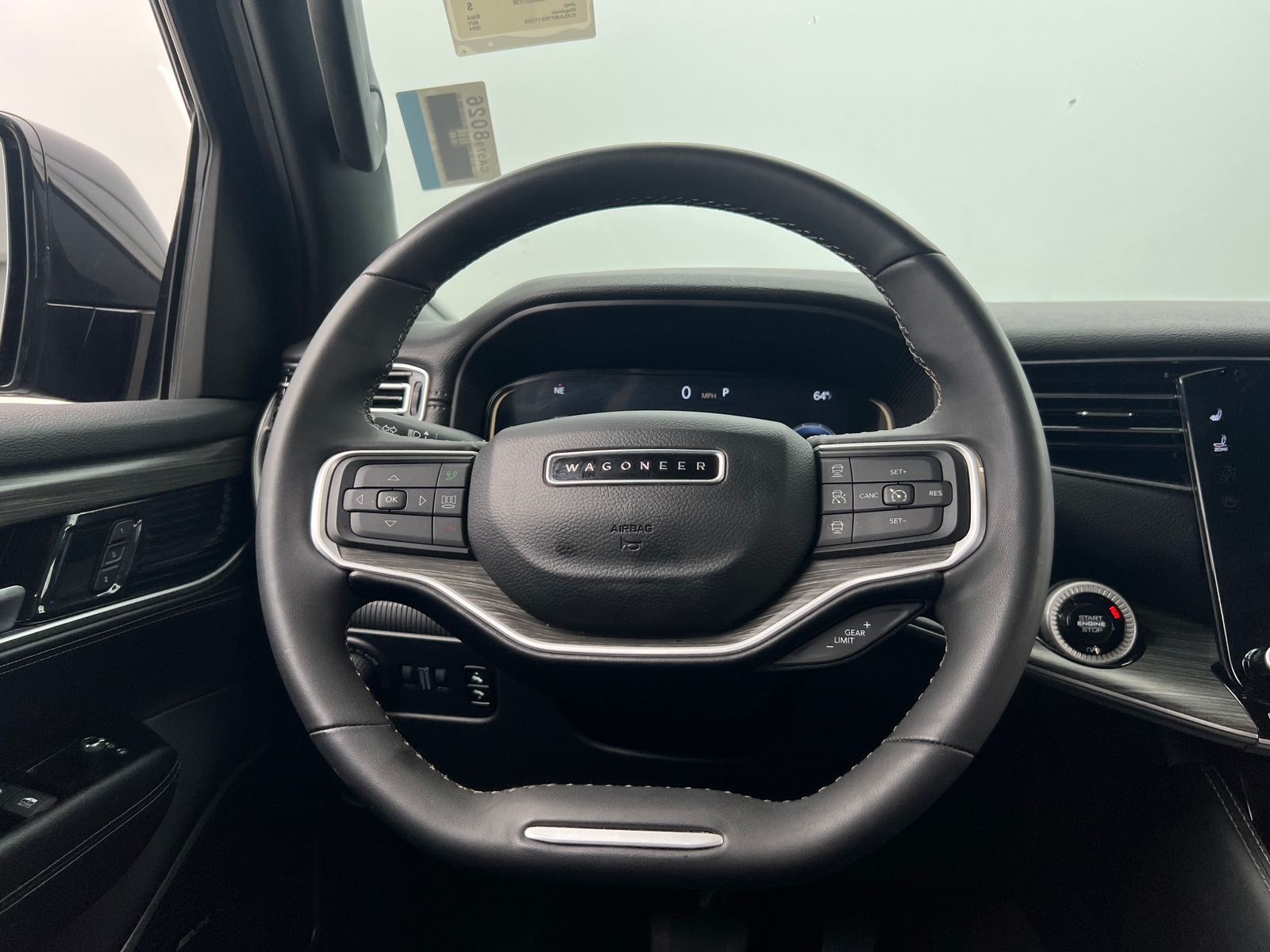 Thumbnail: 2024 Jeep Wagoneer - 4