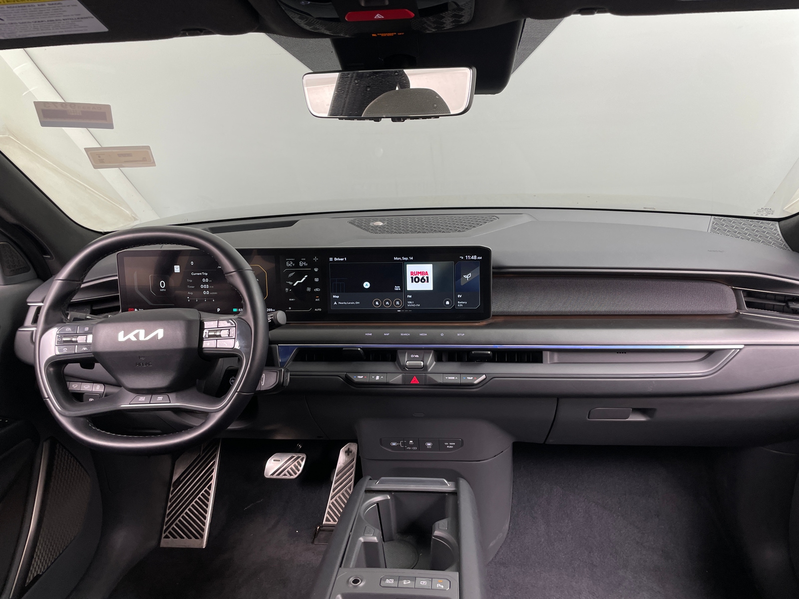 Thumbnail: 2024 Kia EV9 - 2