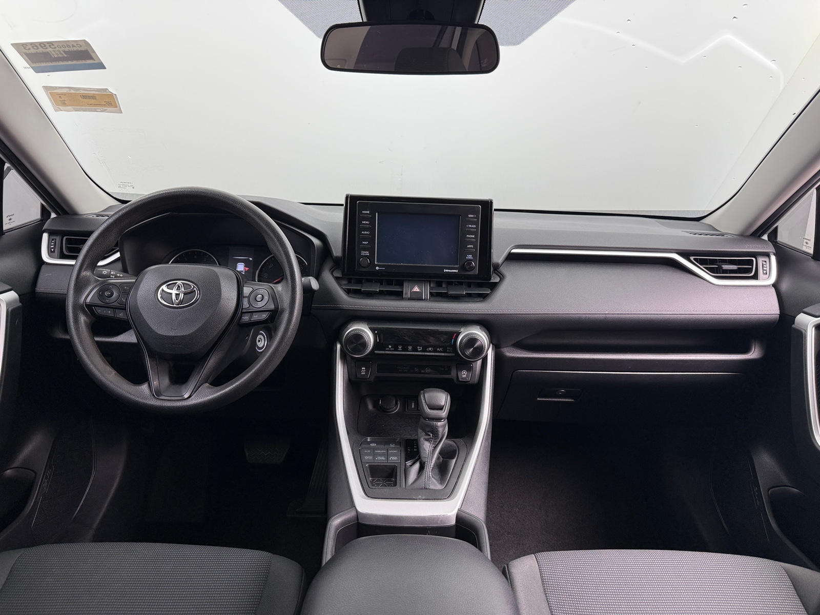 Thumbnail: 2022 Toyota RAV4 - 3