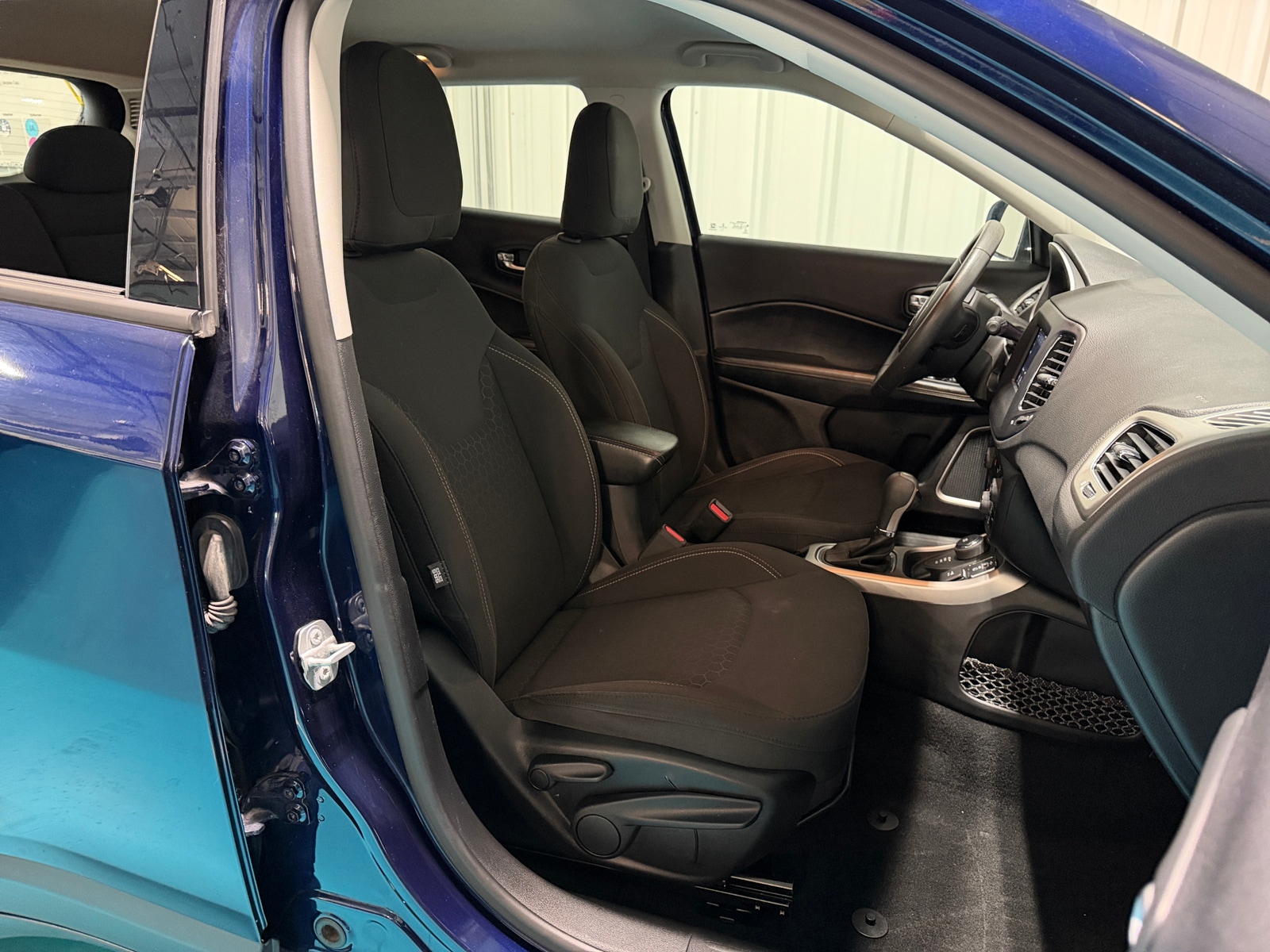 Thumbnail: 2019 Jeep Compass - 2