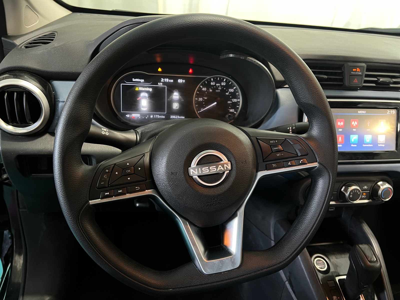 Thumbnail: 2025 Nissan Versa - 5