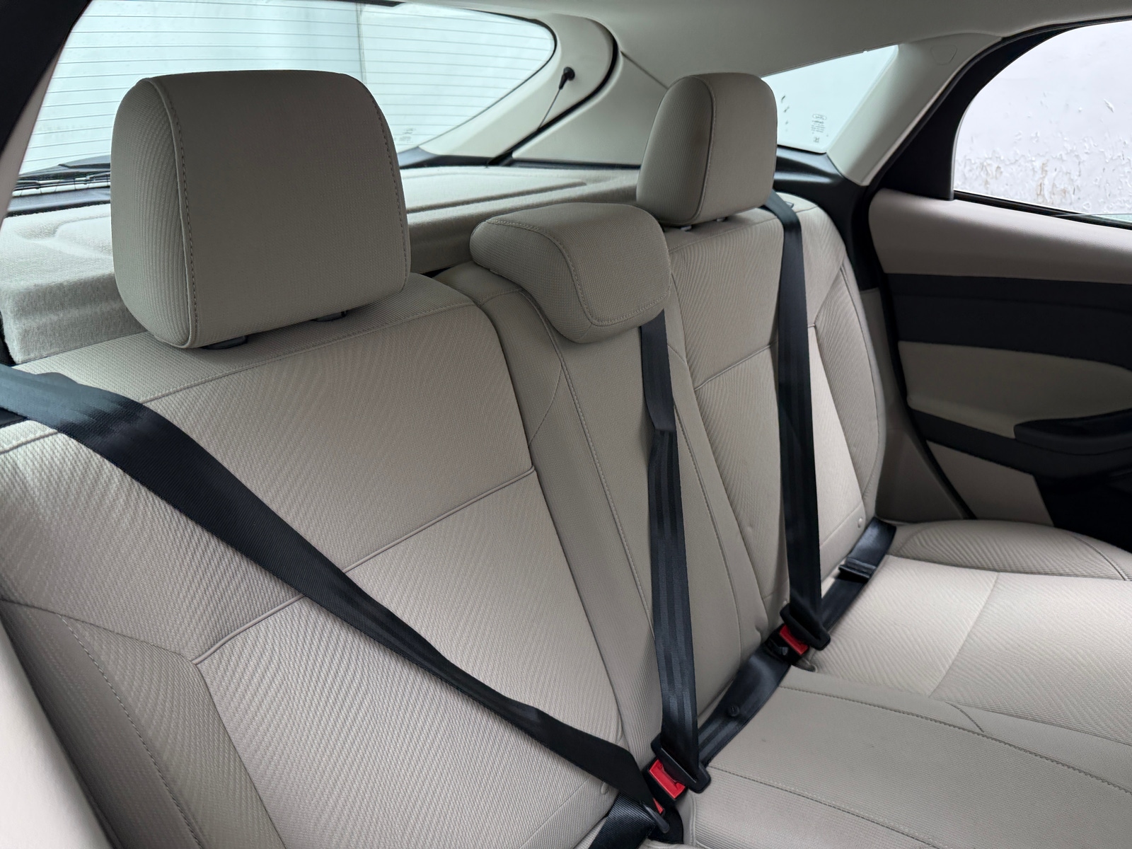 Thumbnail: 2016 Ford Focus - 6