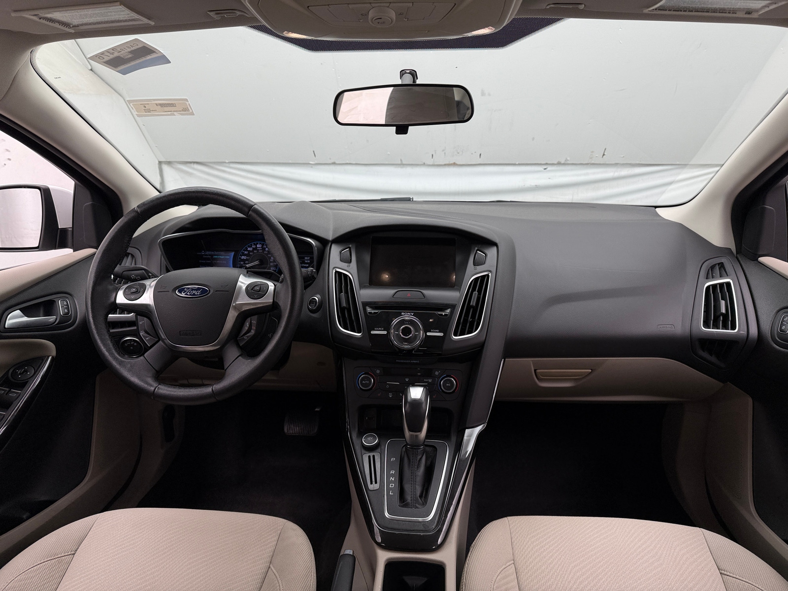 Thumbnail: 2016 Ford Focus - 3