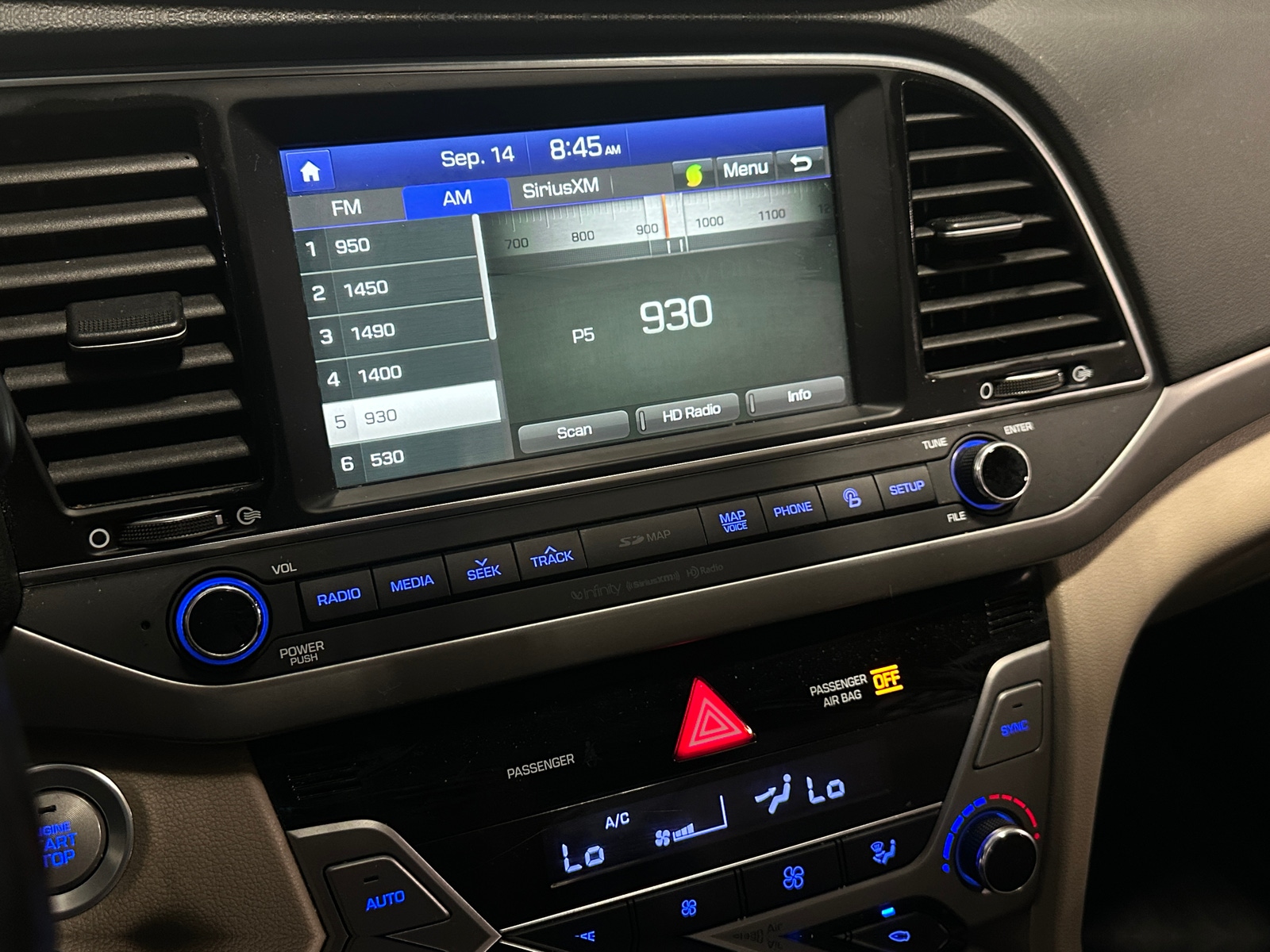 Thumbnail: 2017 Hyundai Elantra - 3