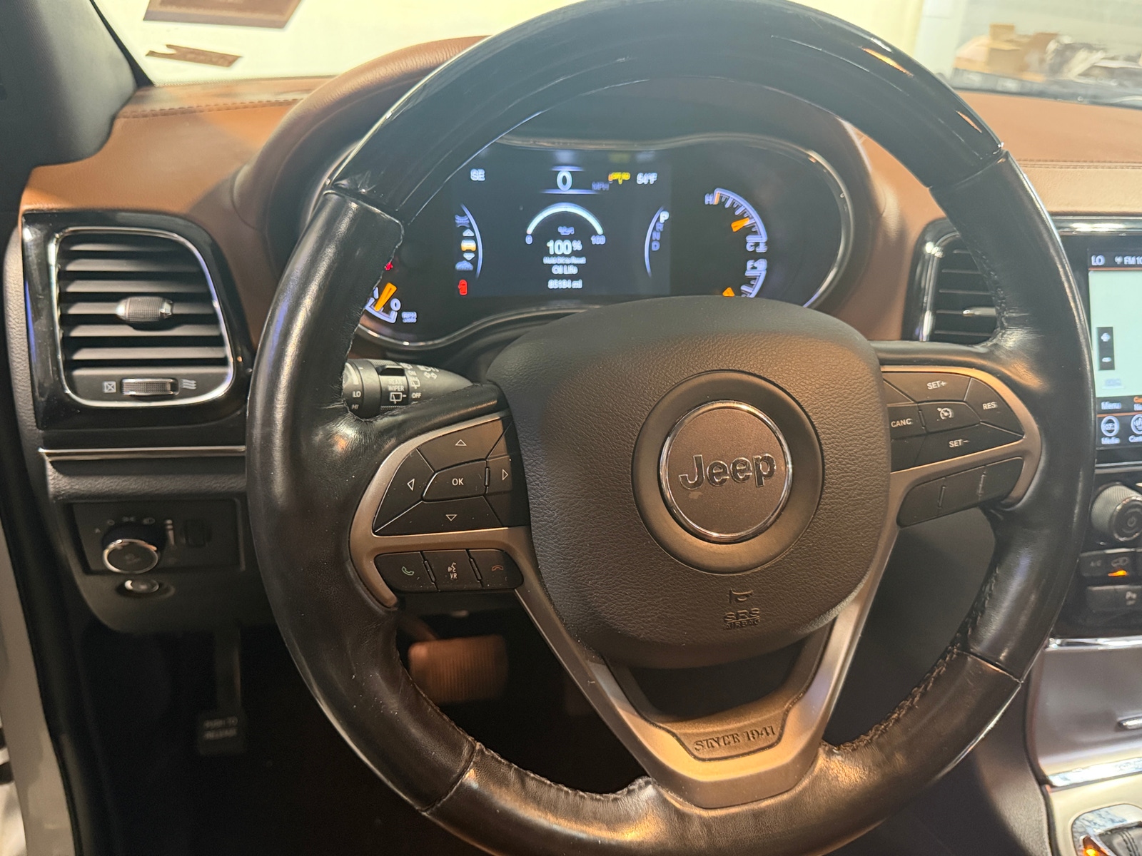 Thumbnail: 2020 Jeep Grand Cherokee - 4