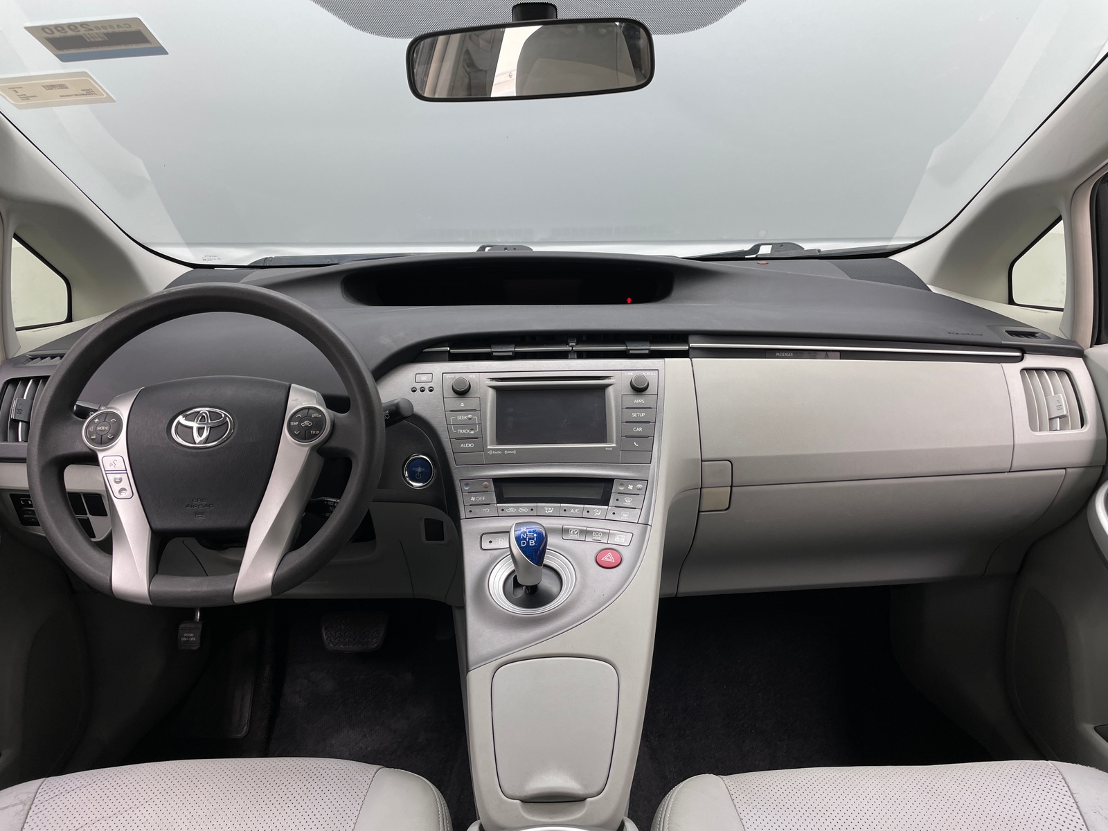 Thumbnail: 2014 Toyota Prius - 3