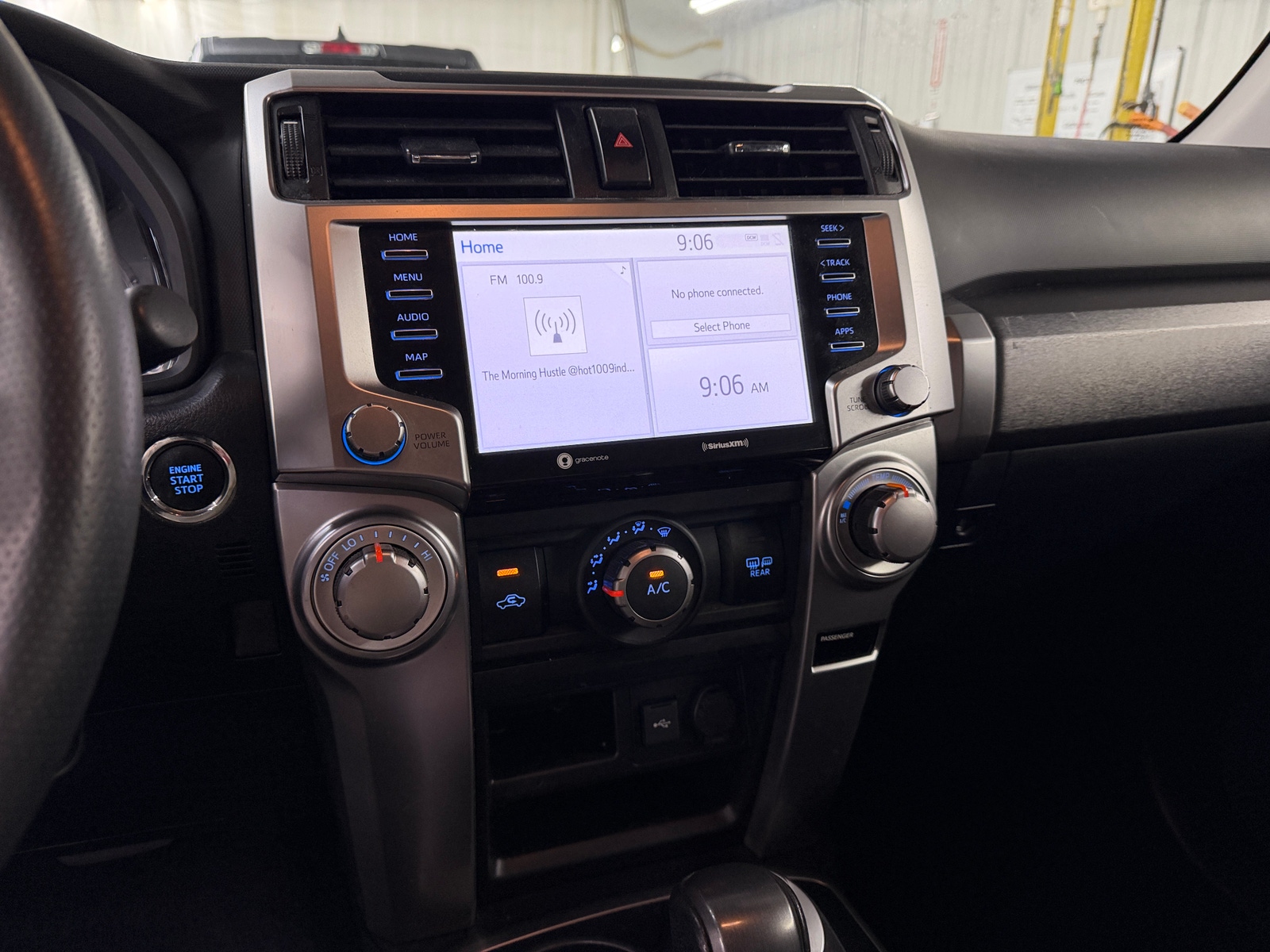 Thumbnail: 2021 Toyota 4Runner - 4