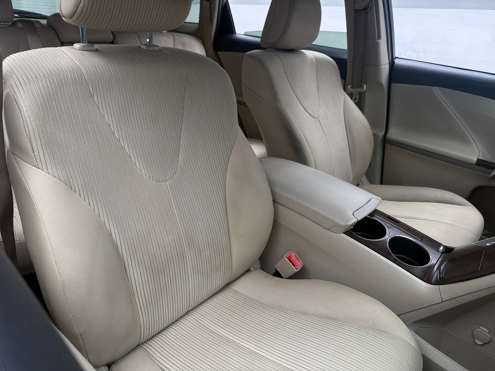 Thumbnail: 2015 Toyota Venza - 2