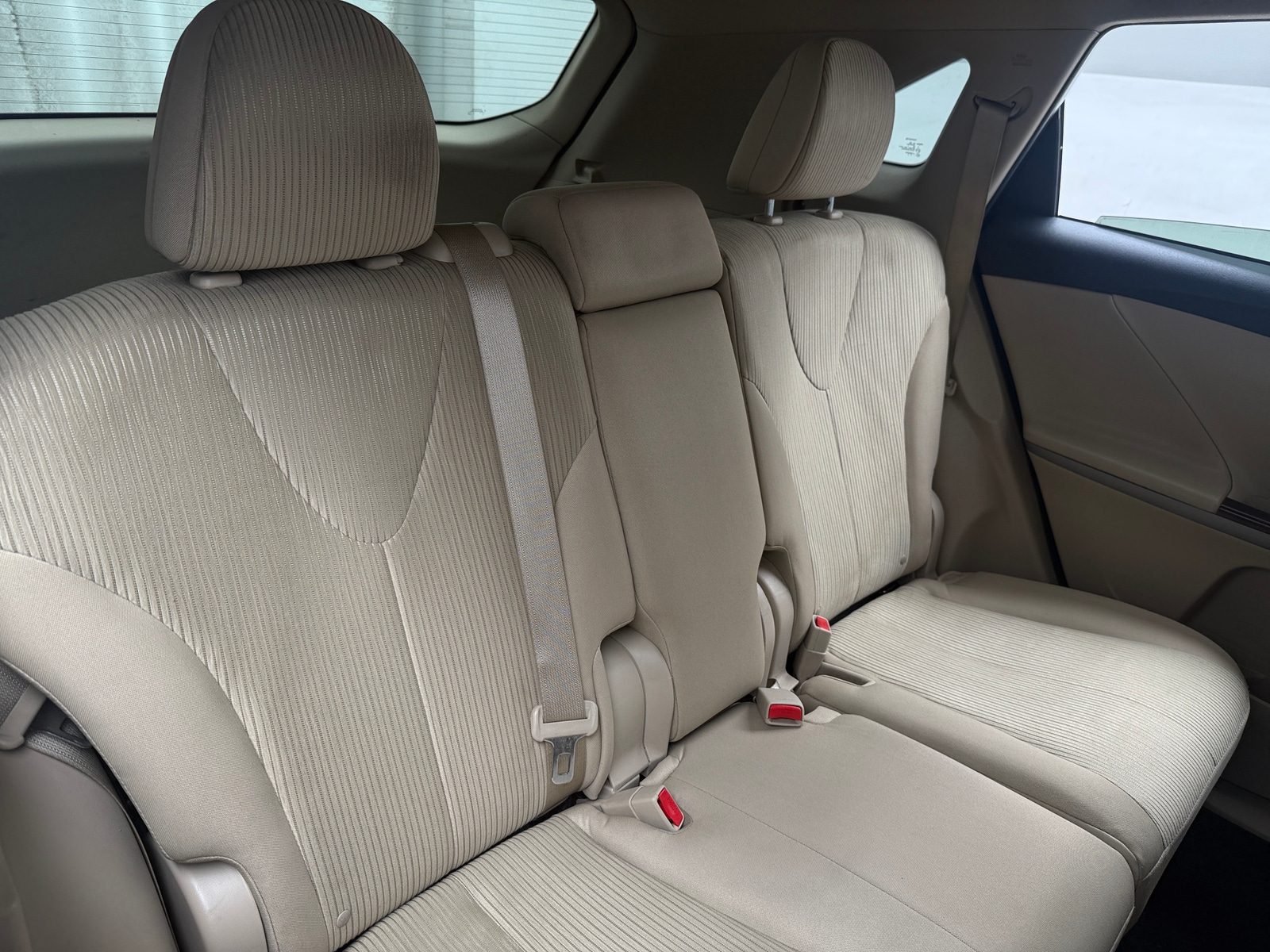 Thumbnail: 2015 Toyota Venza - 6