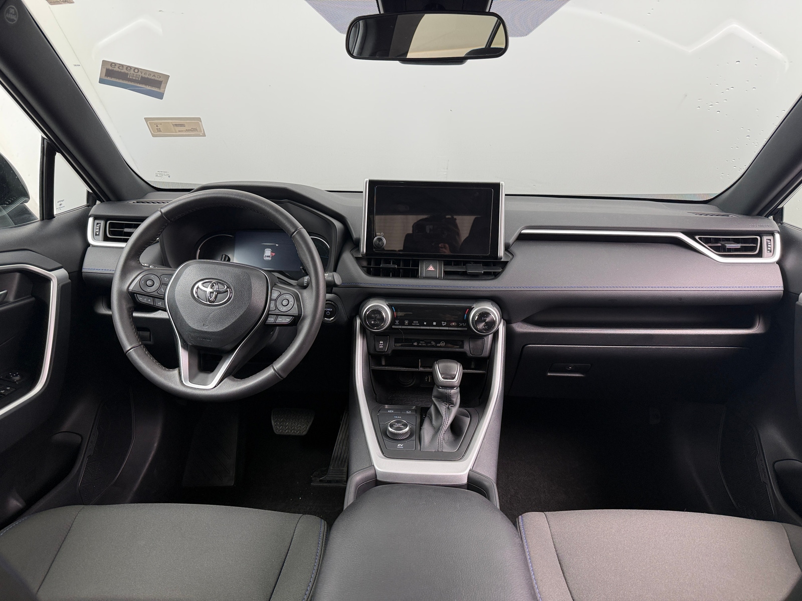 Thumbnail: 2023 Toyota RAV4 - 3