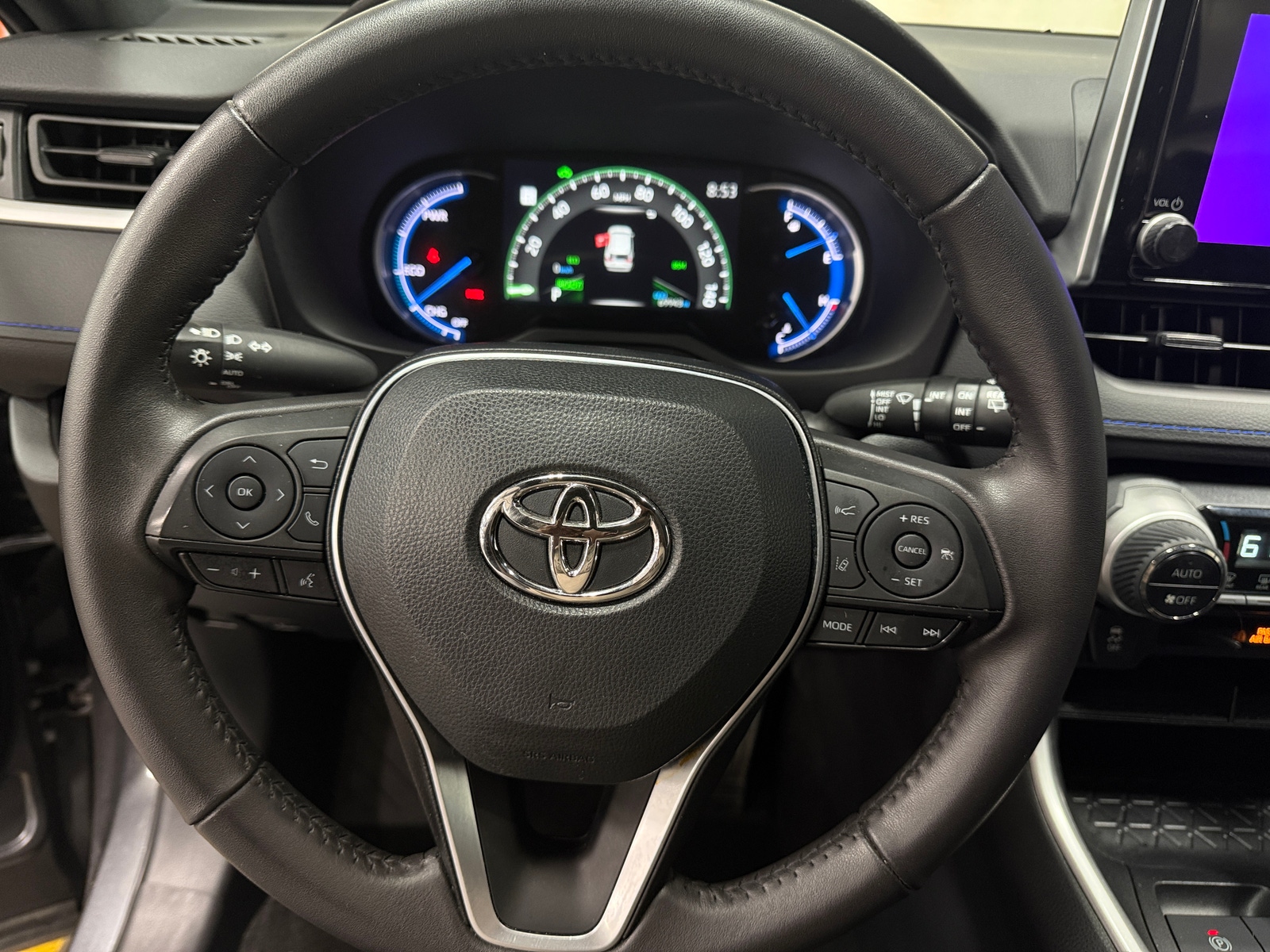 Thumbnail: 2023 Toyota RAV4 - 5