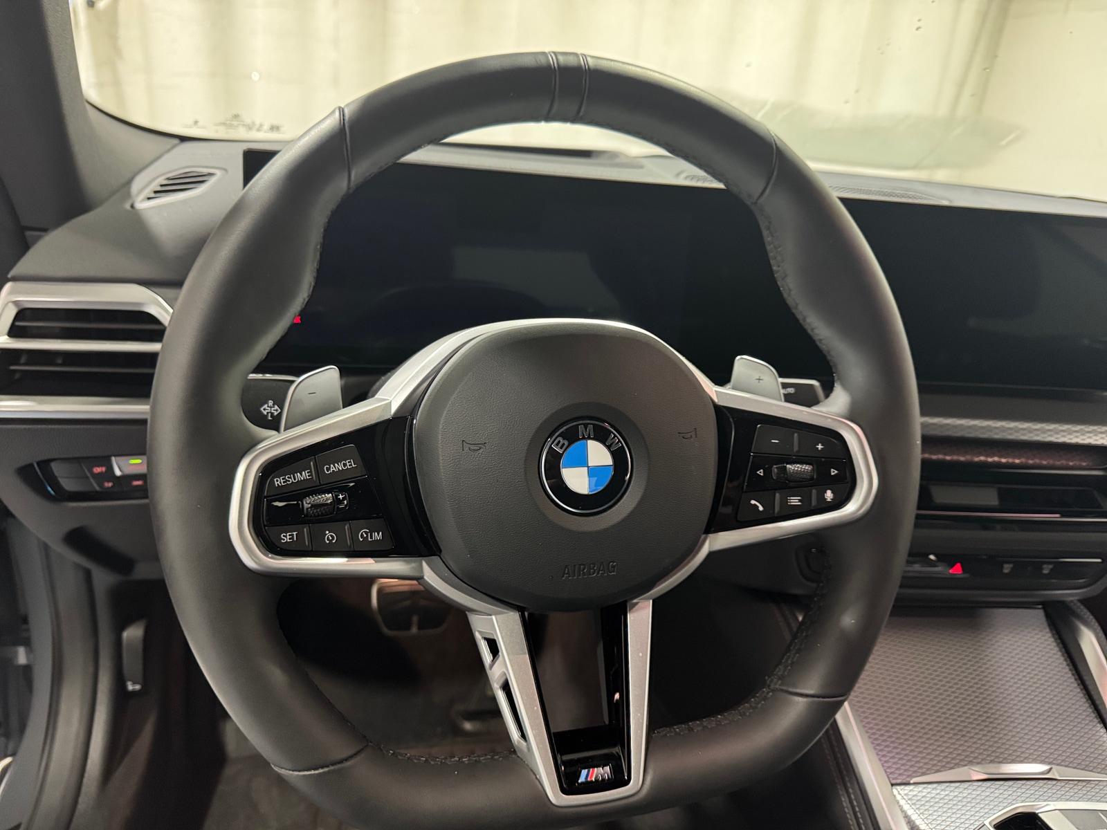 Thumbnail: 2026 BMW 4 Series - 4