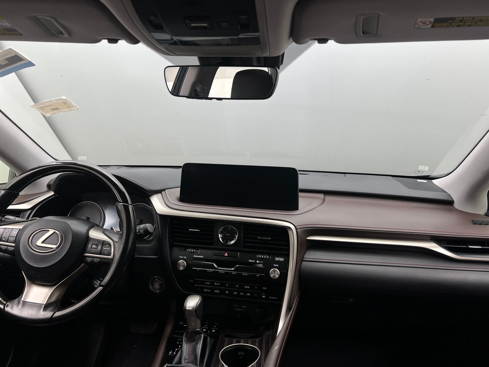 Thumbnail: 2020 Lexus RX - 3