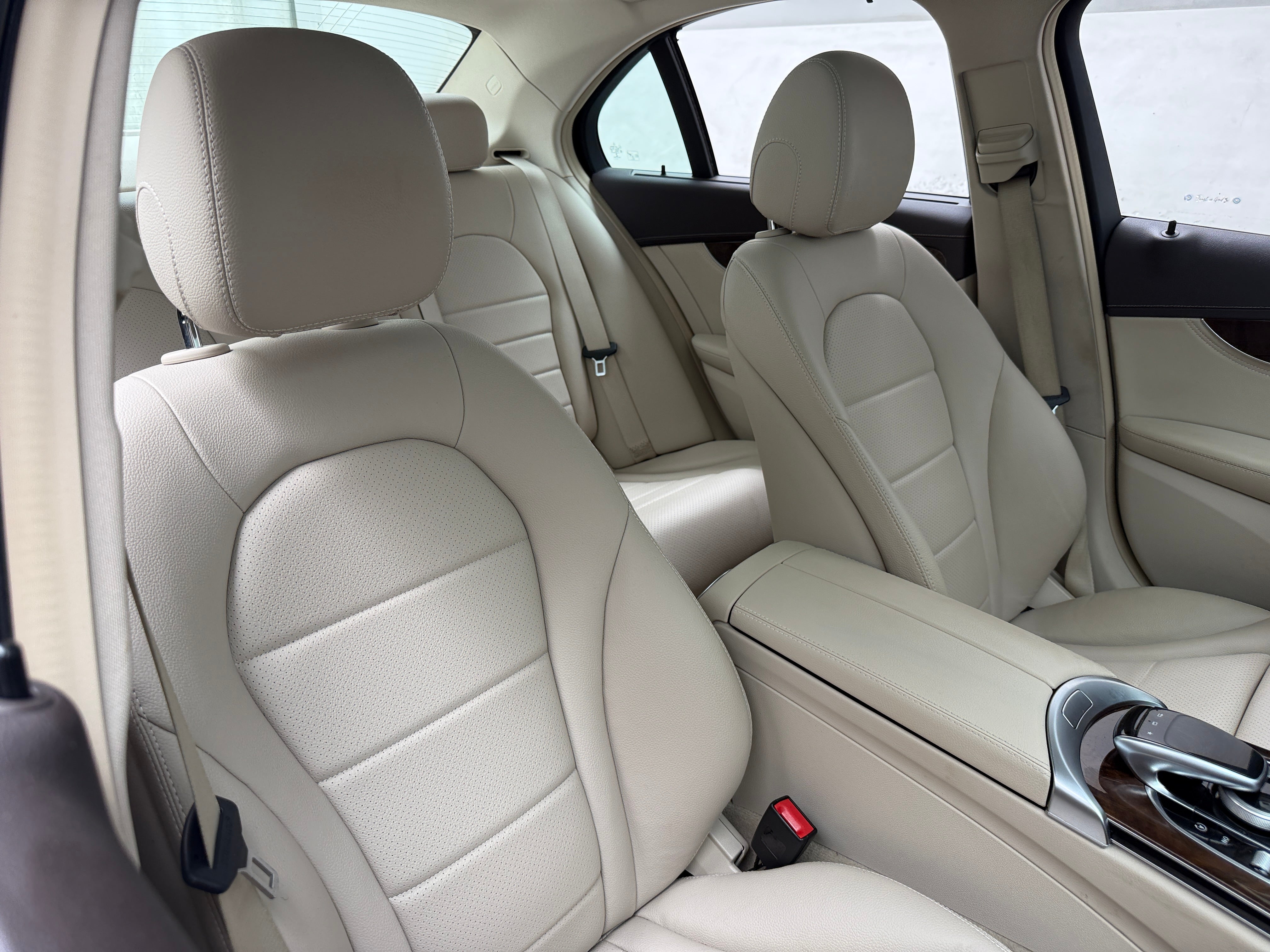 2015 Mercedes-Benz C-Class C300
