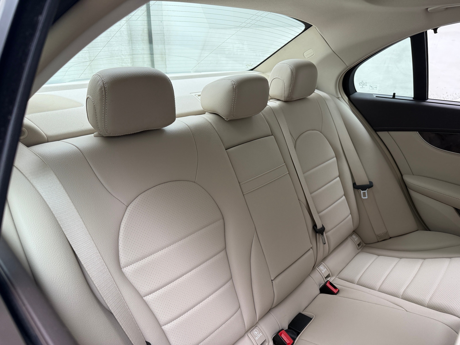 Thumbnail: 2015 Mercedes-Benz C-Class - 5