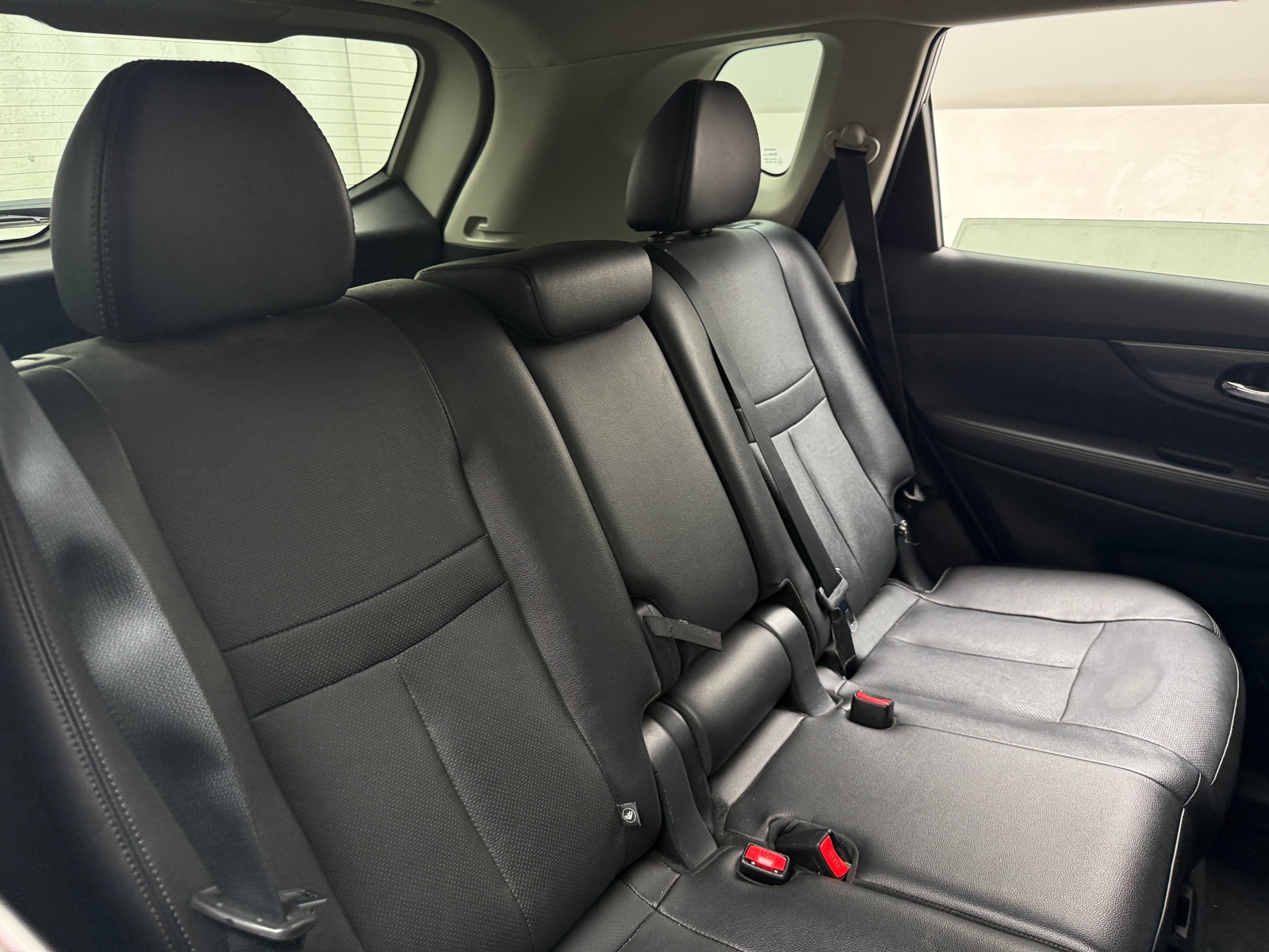 Thumbnail: 2016 Nissan Rogue - 5