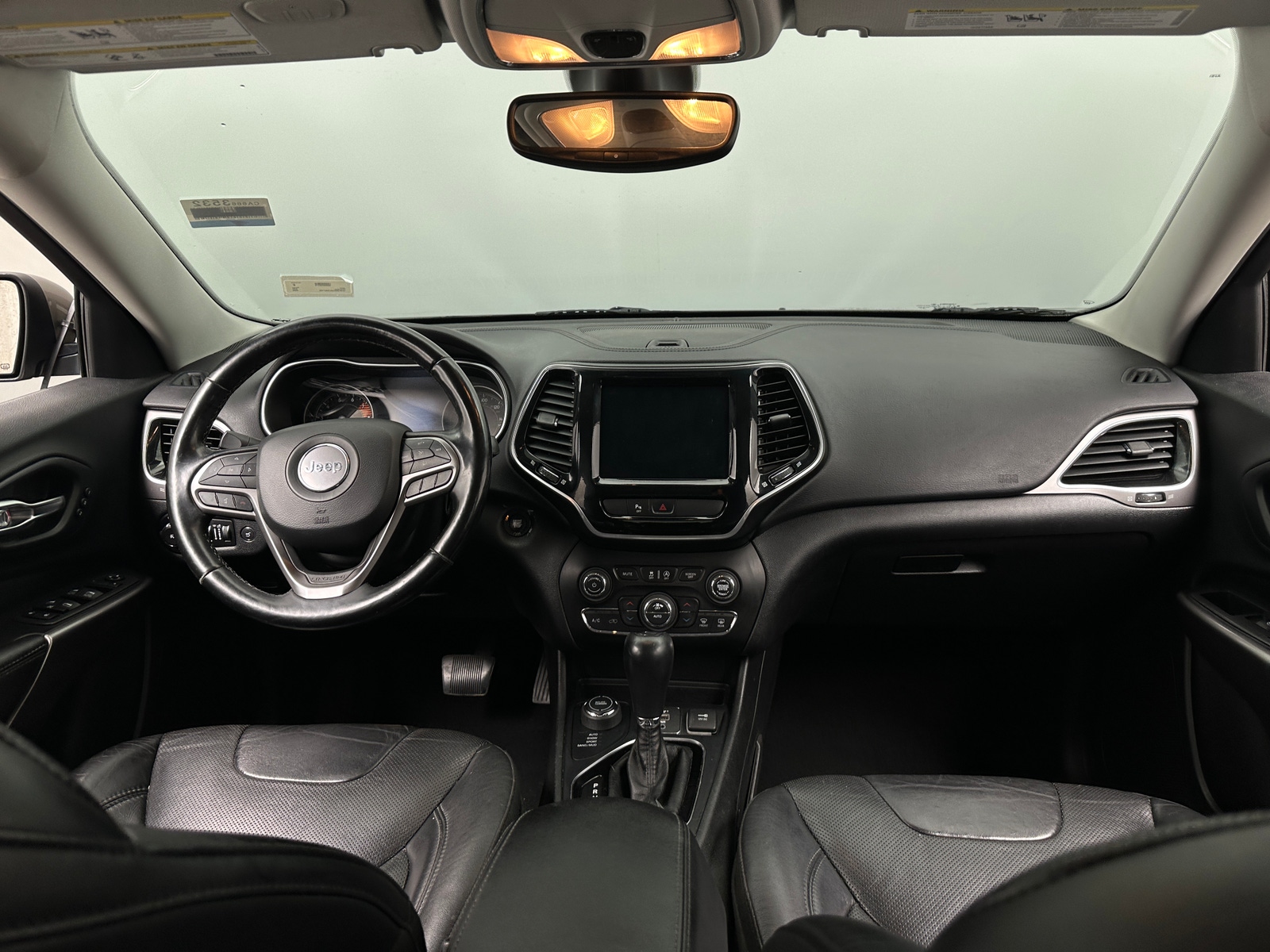 Thumbnail: 2020 Jeep Cherokee - 2