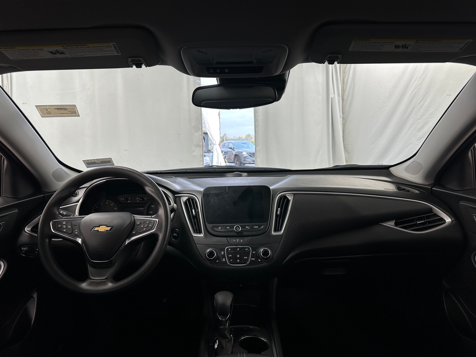 Thumbnail: 2024 Chevrolet Malibu - 3