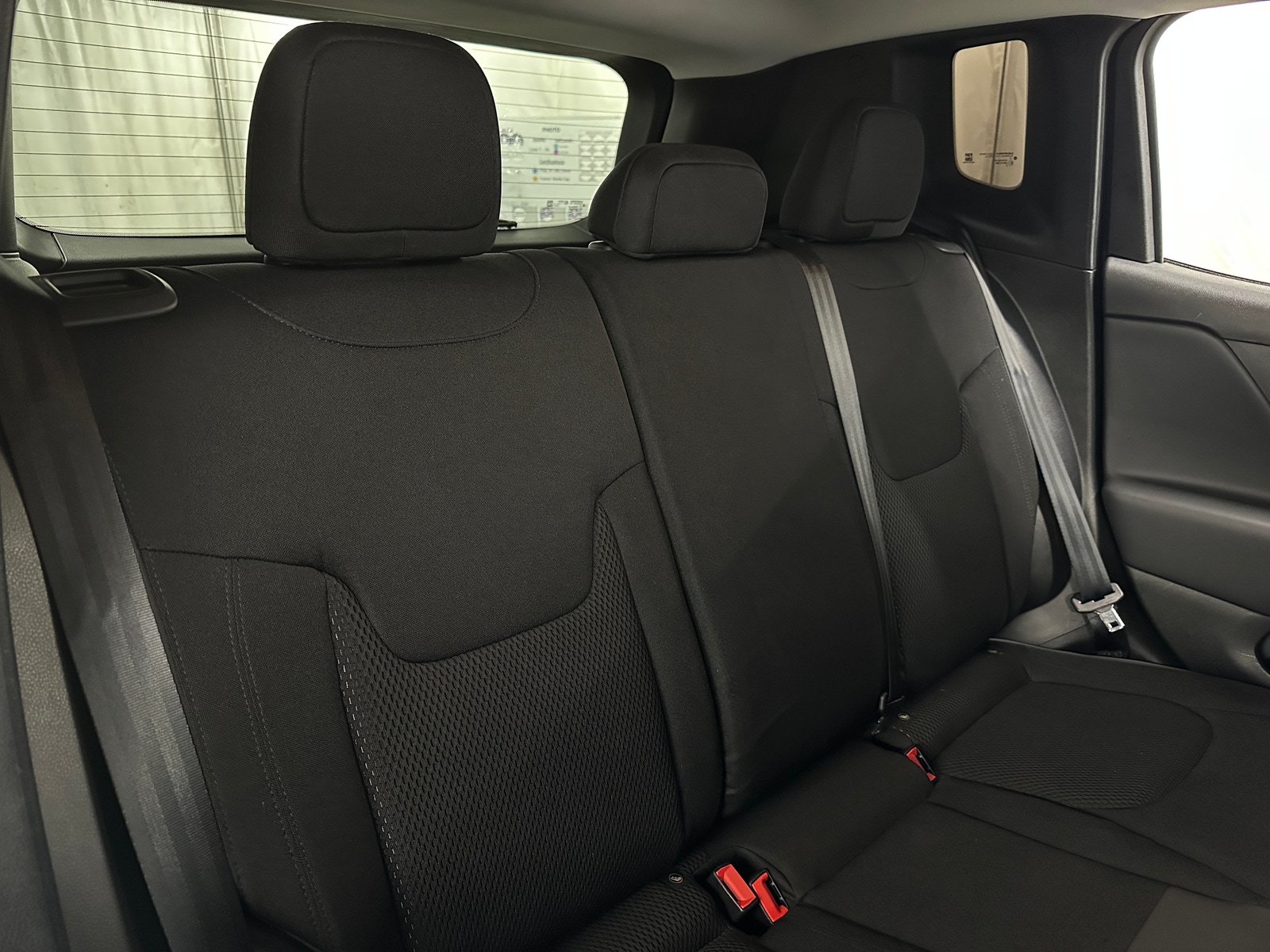 Thumbnail: 2020 Jeep Renegade - 6