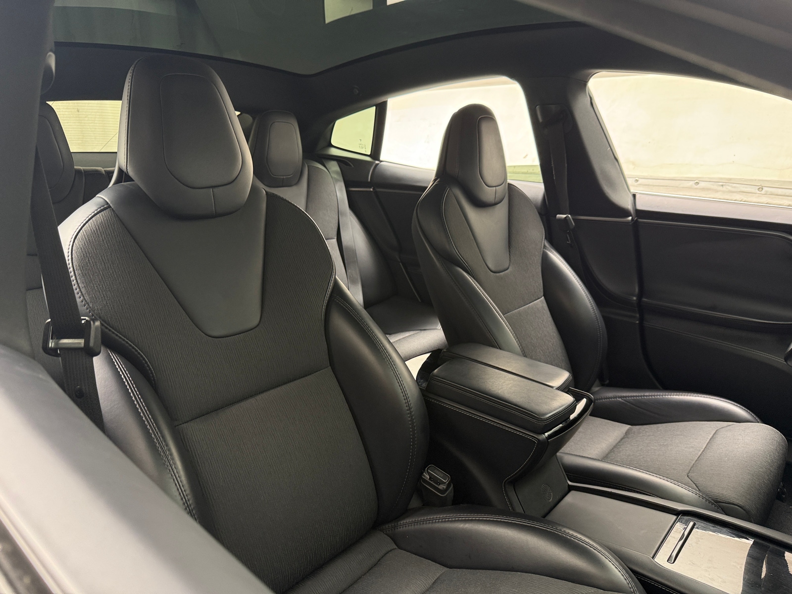 Thumbnail: 2018 Tesla Model S - 2