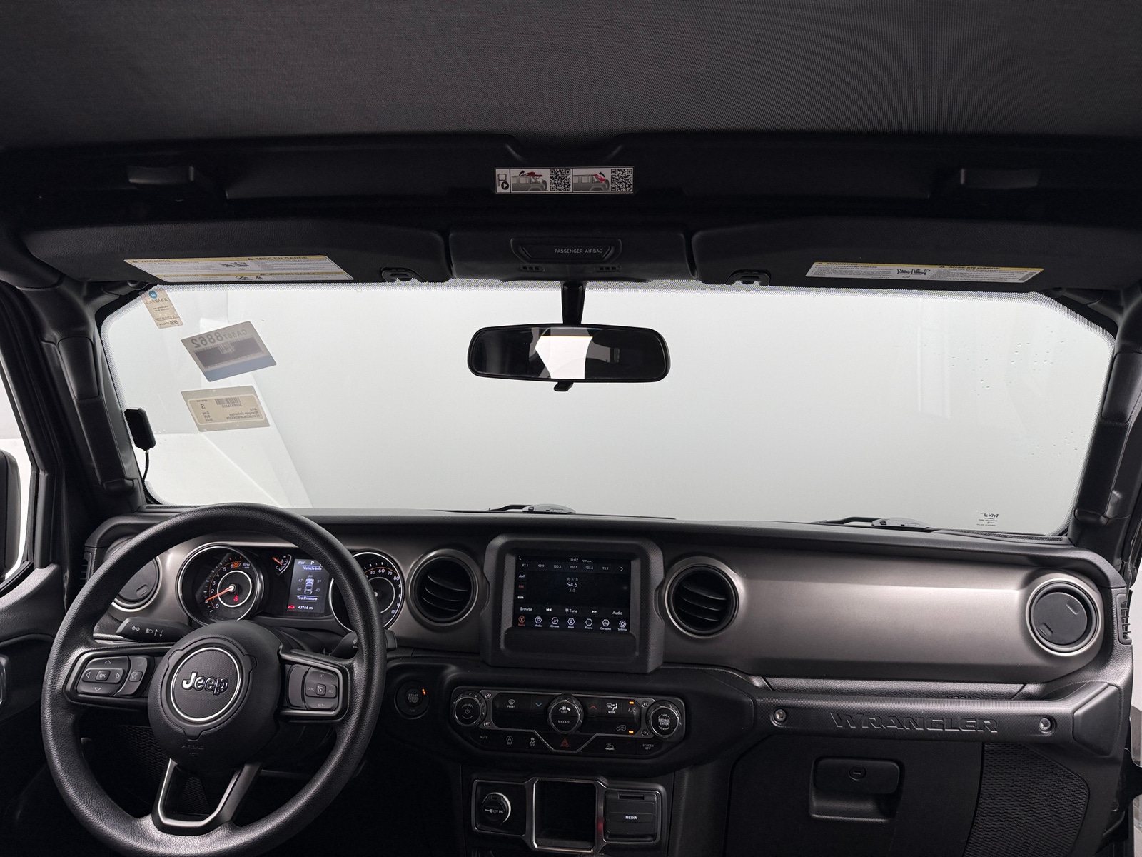 Thumbnail: 2022 Jeep Wrangler - 3