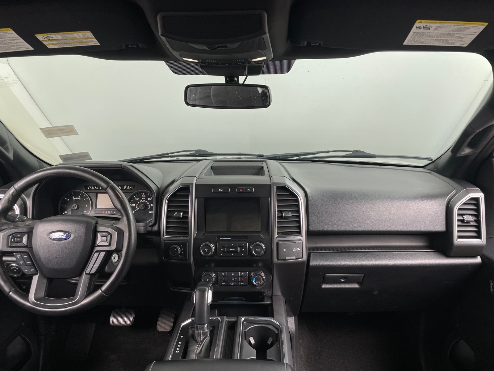 Thumbnail: 2019 Ford Econoline - 3